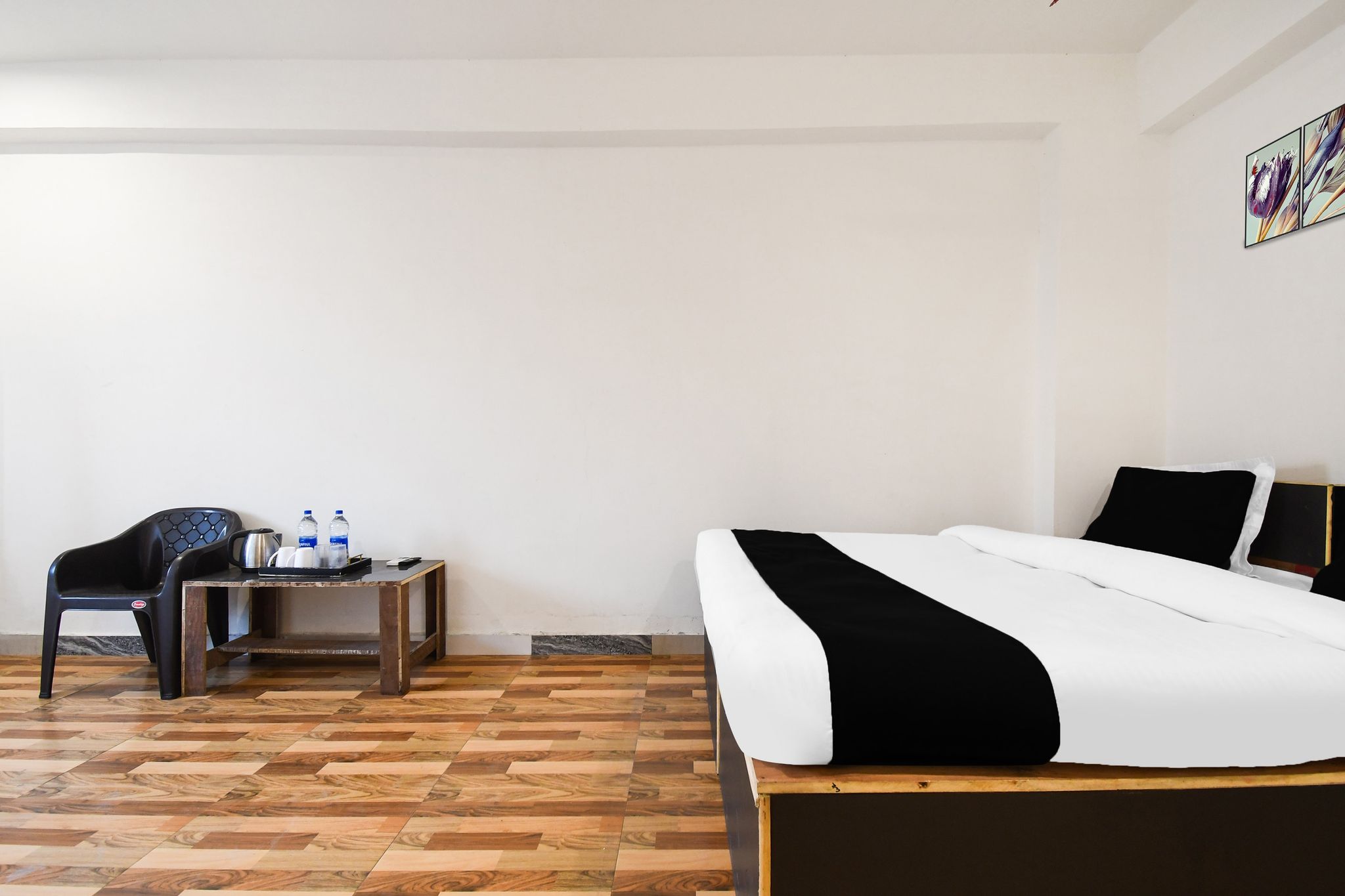 Hotel O by OYO SHIVA RESIDENCY INN Classic 13