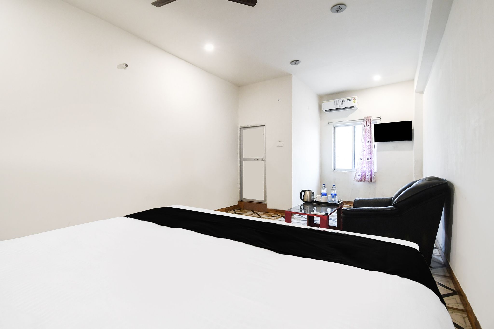 Hotel O by OYO SHIVA RESIDENCY INN Classic 6