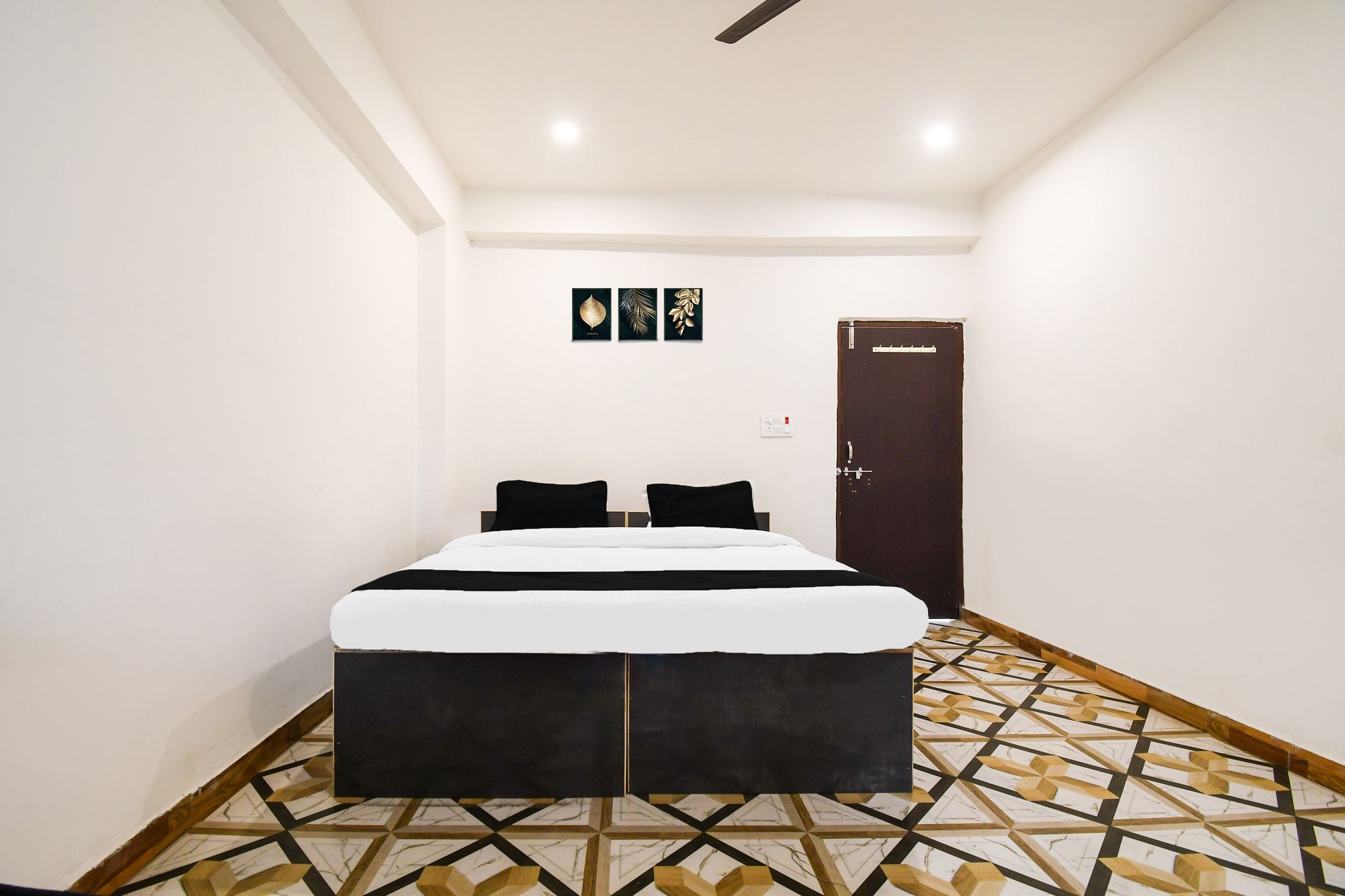 Hotel O by OYO SHIVA RESIDENCY INN Classic 11