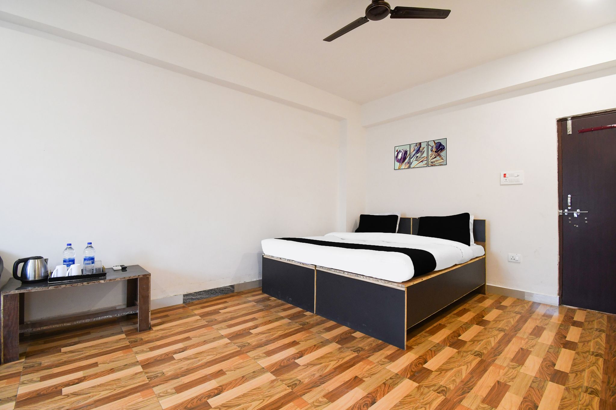 Hotel O by OYO SHIVA RESIDENCY INN Classic 4