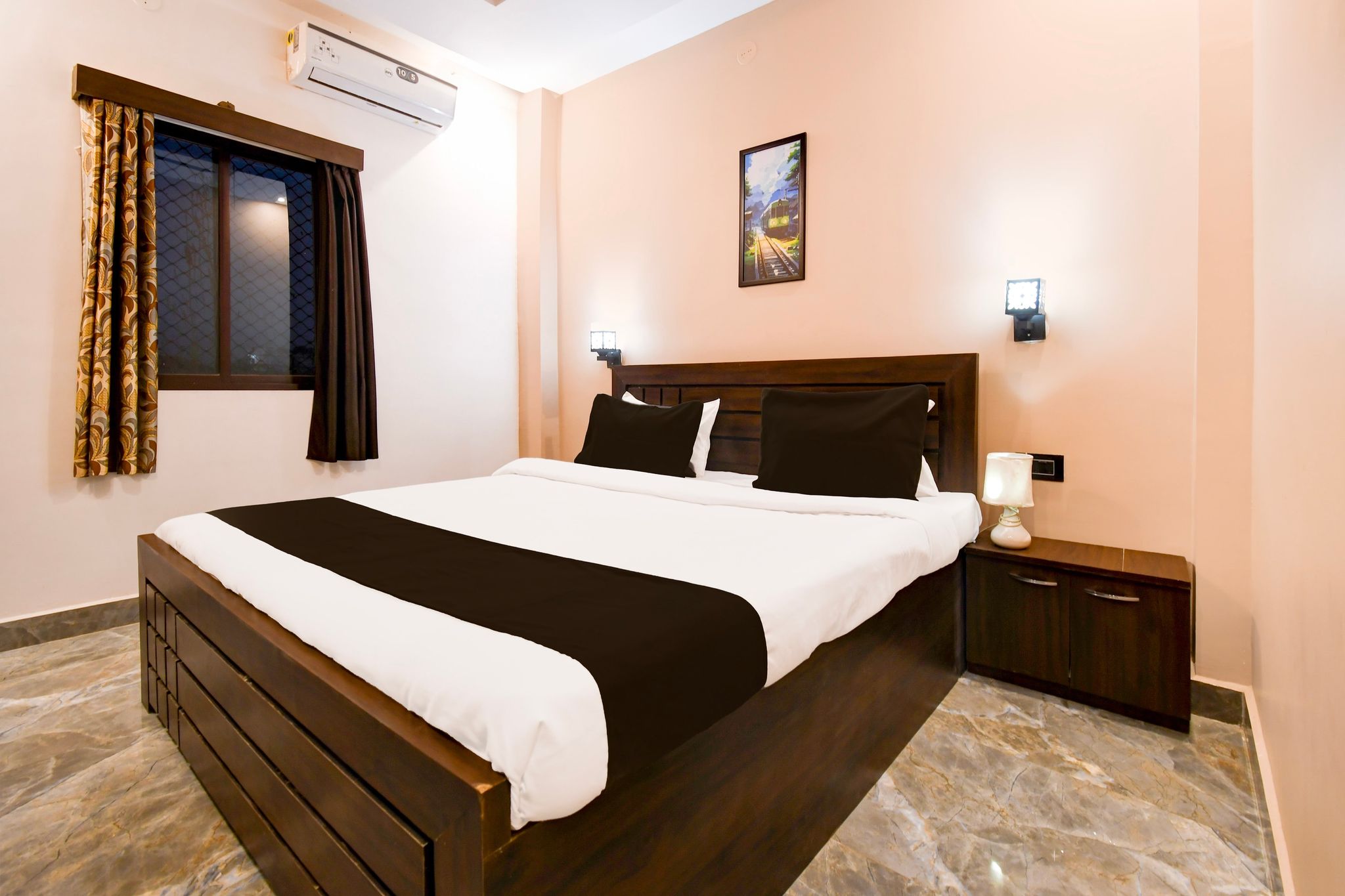 Hotel O M H Club And Resorts Classic 6