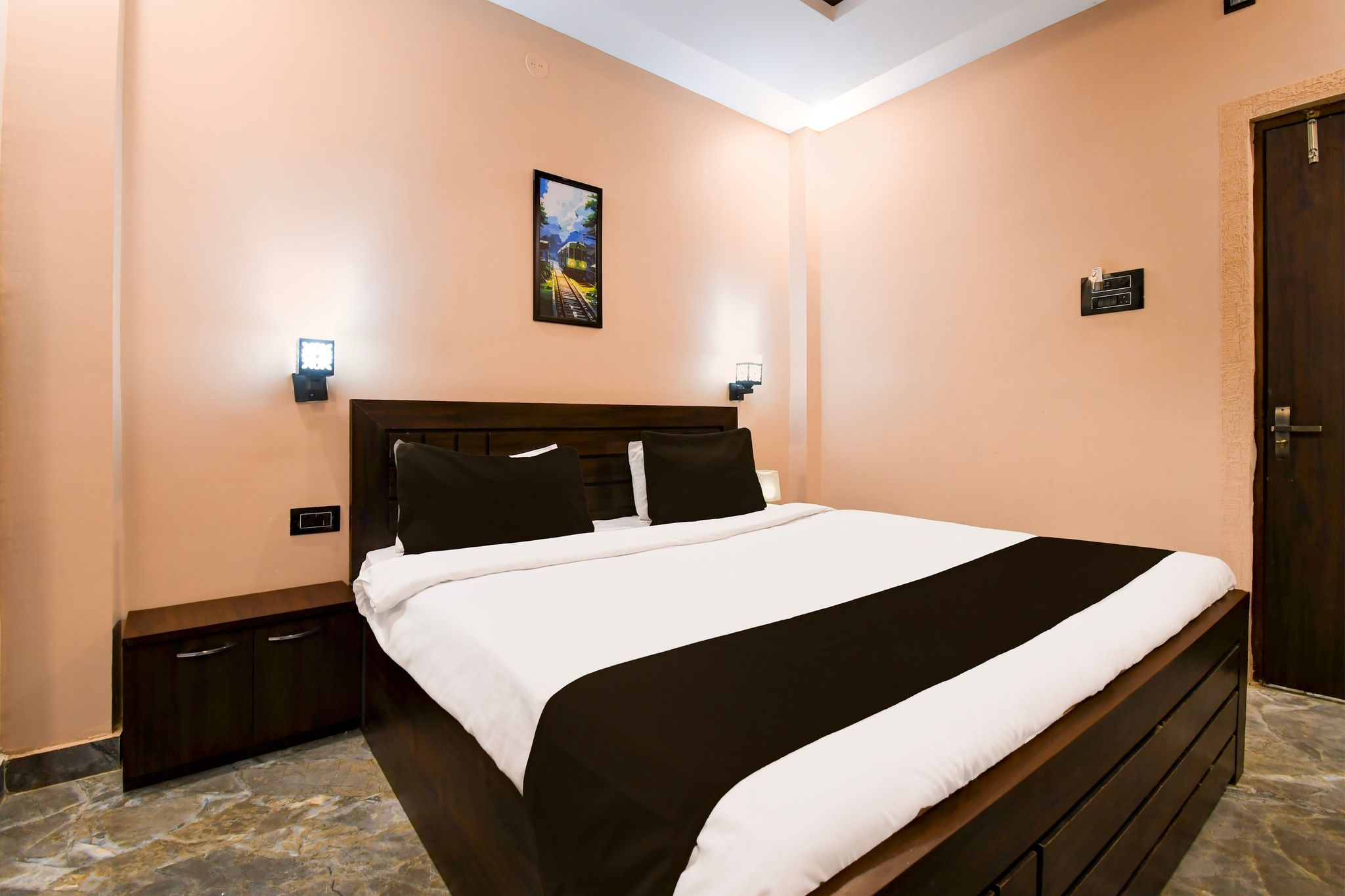 Hotel O M H Club And Resorts Classic 5