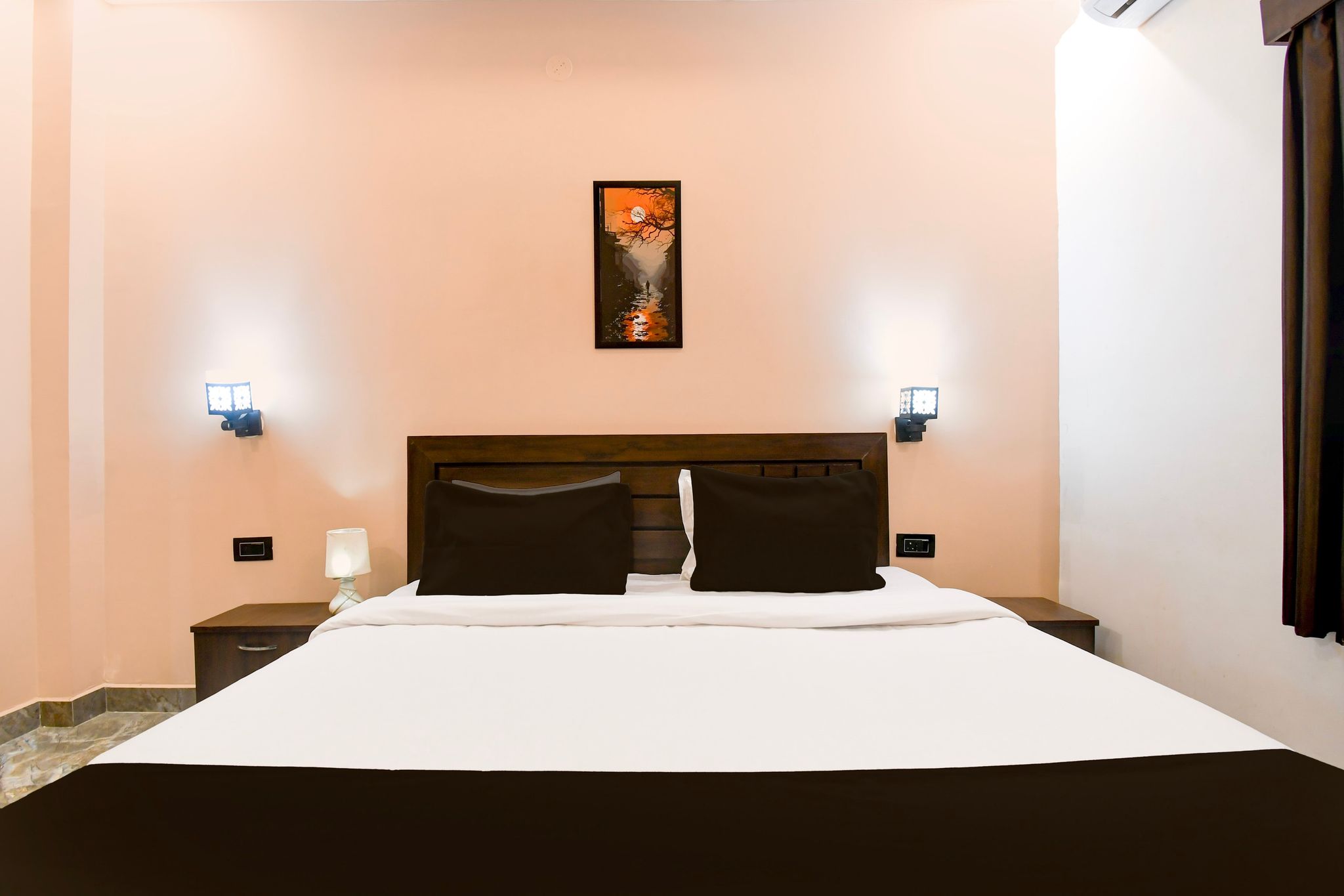 Hotel O M H Club And Resorts Classic 9