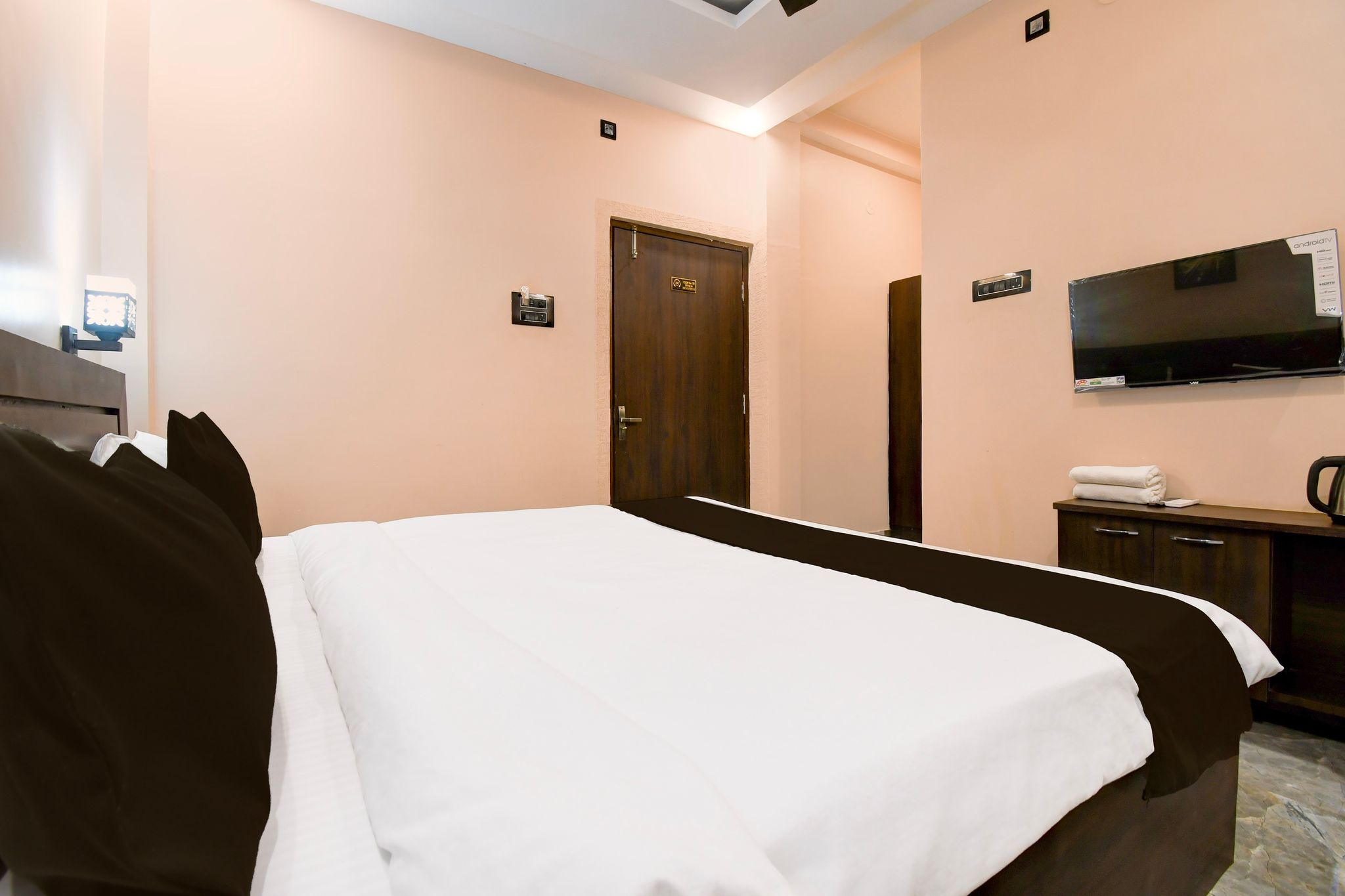 Hotel O M H Club And Resorts Classic 2