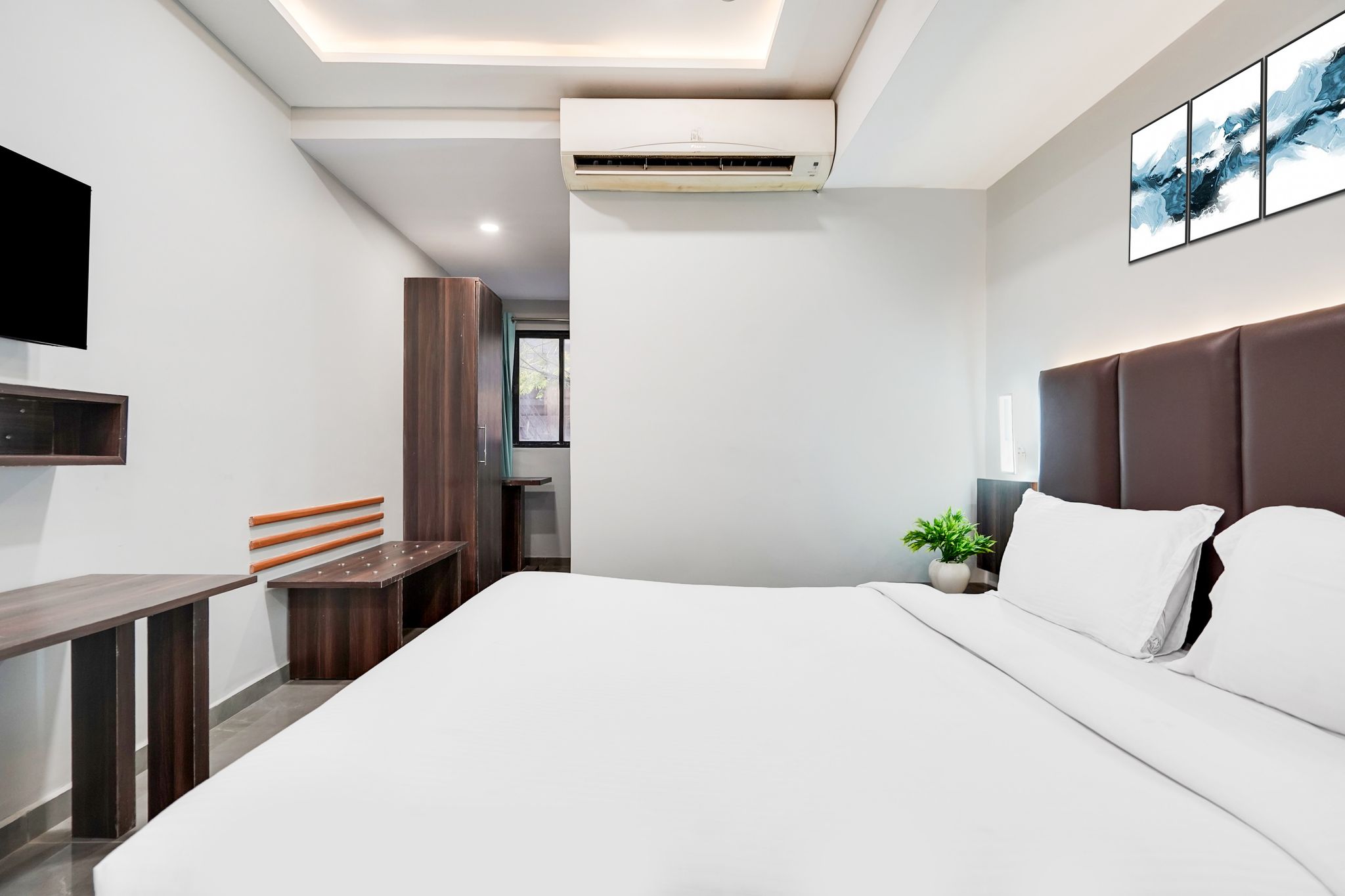 Palette Country Club Surat Classic 13