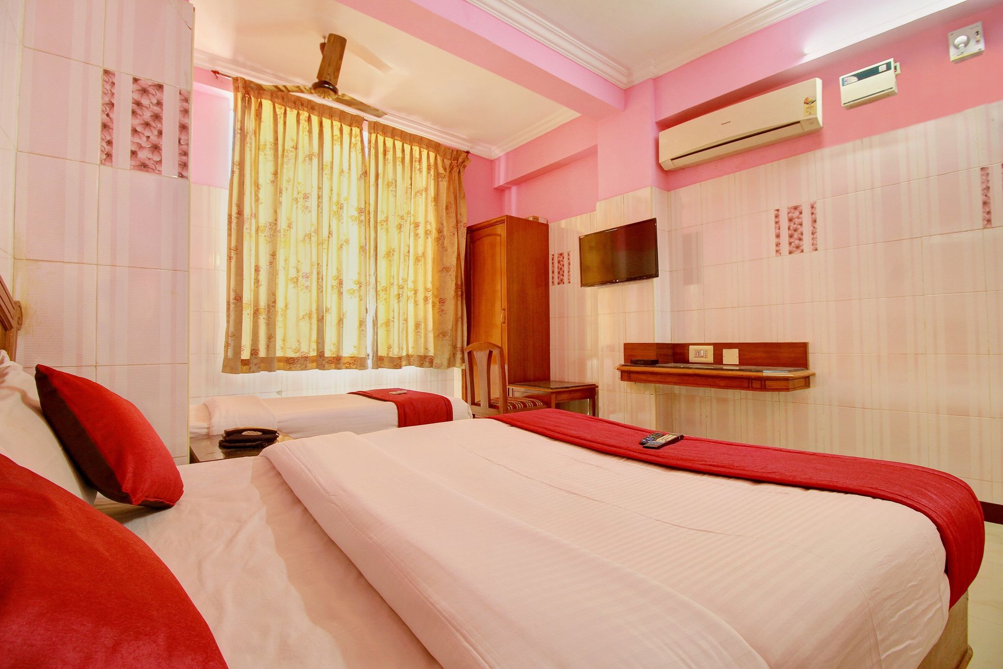 Hotel O by OYO IBRAS Residency Trichy Classic 14