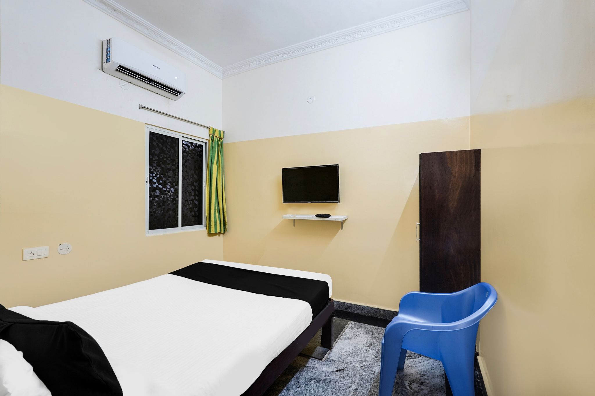 Super Hotel O Karakambadi Road Near Leela Mahal Circle Classic 12