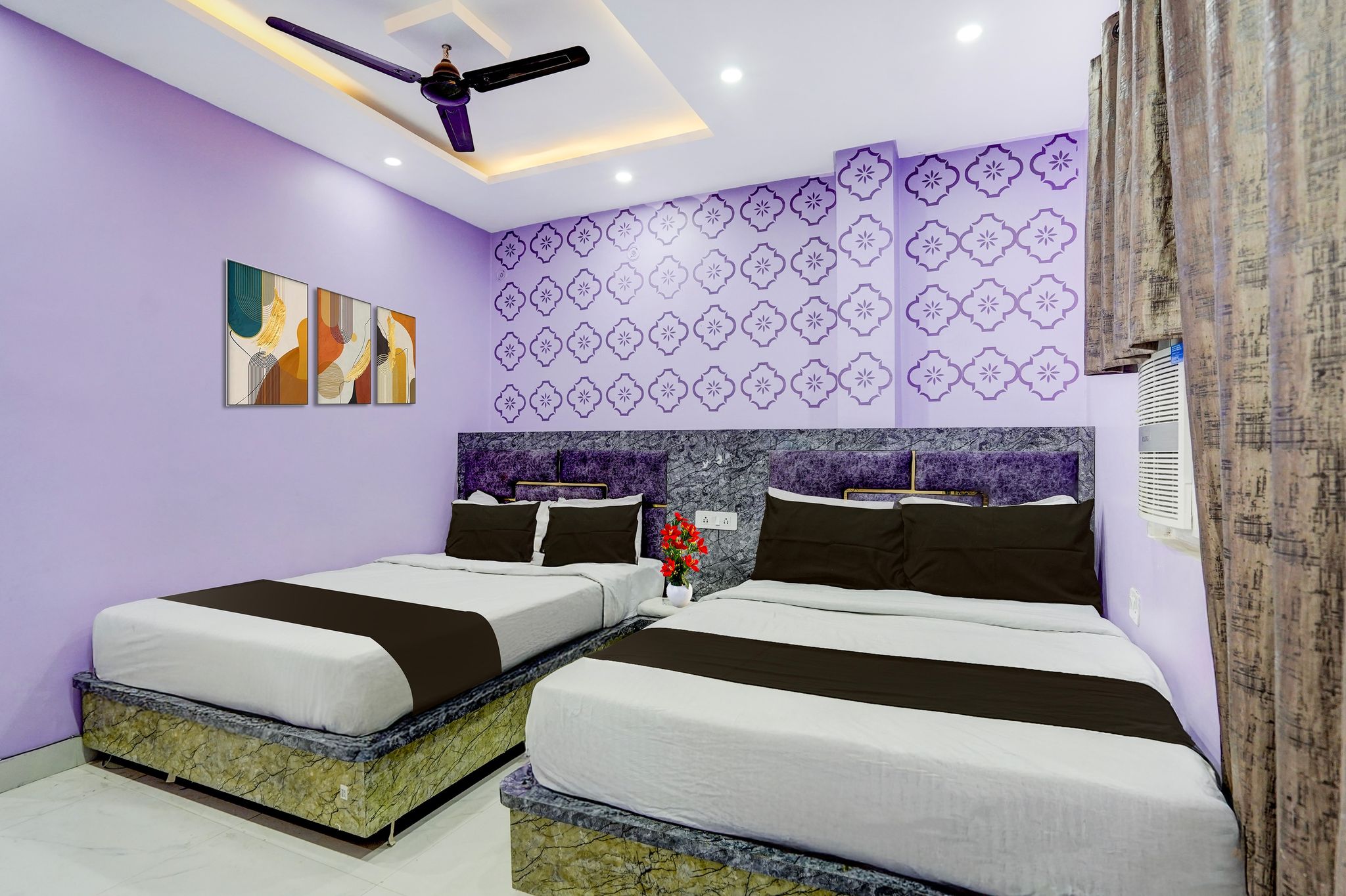 Super Townhouse Ghunghrani Street Godowlia formerly Raghuveer Temple Classic 12