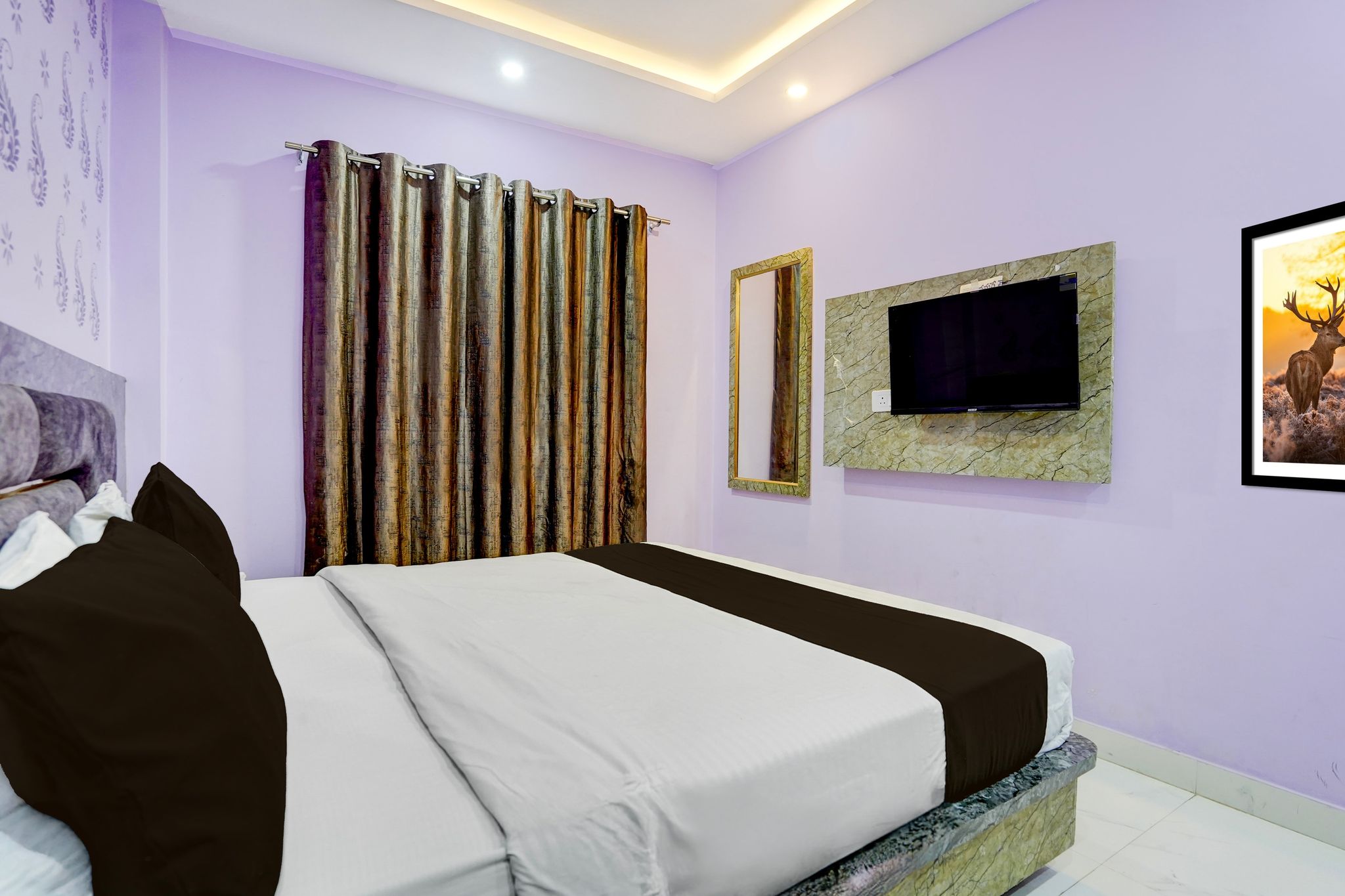 Super Townhouse Ghunghrani Street Godowlia formerly Raghuveer Temple Classic 14