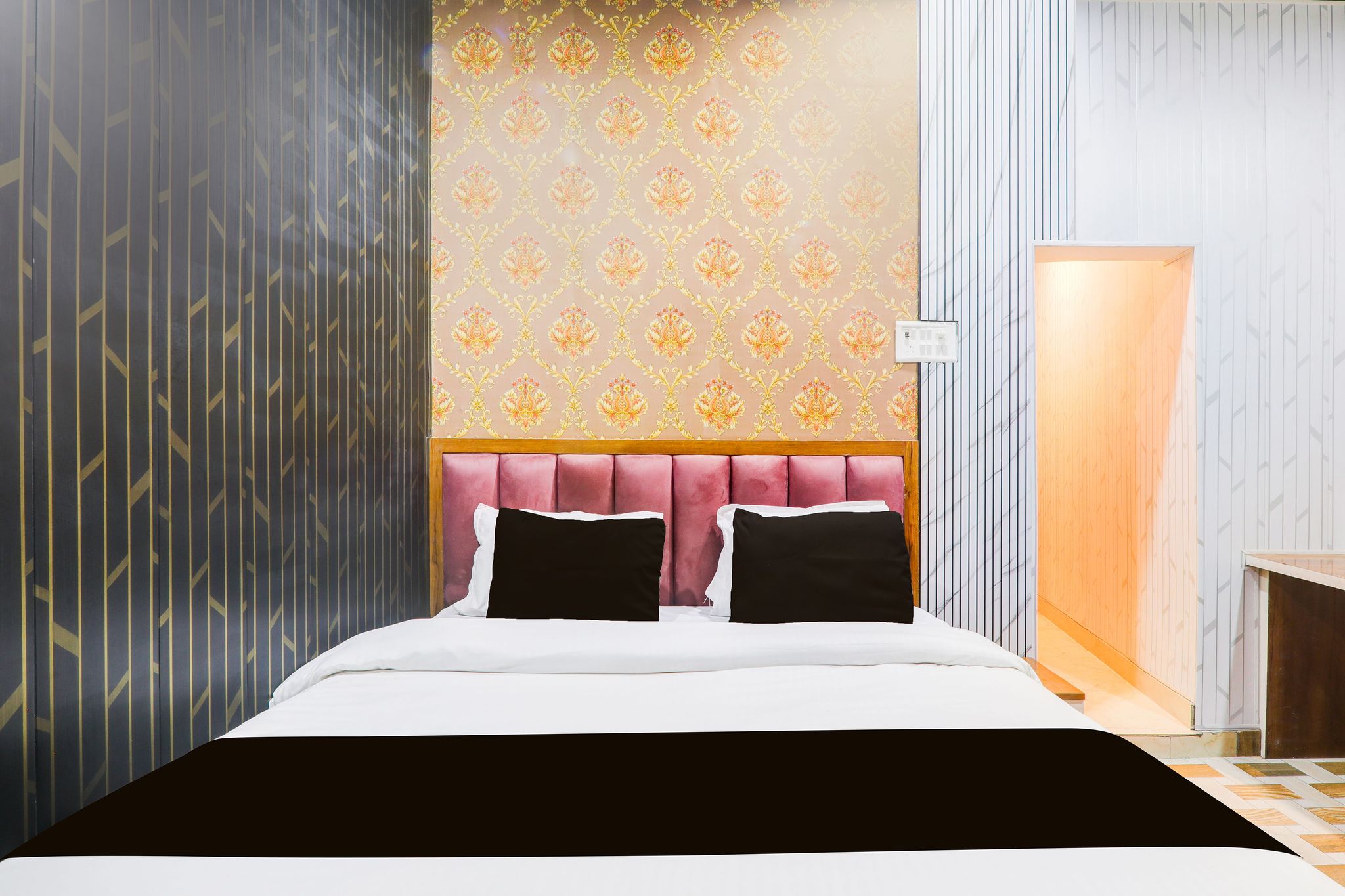 Super Hotel O Banaras Junction BLW Classic 9