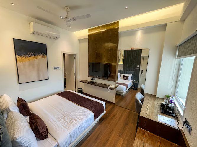 Hotel Rasa Royale Executive room 2