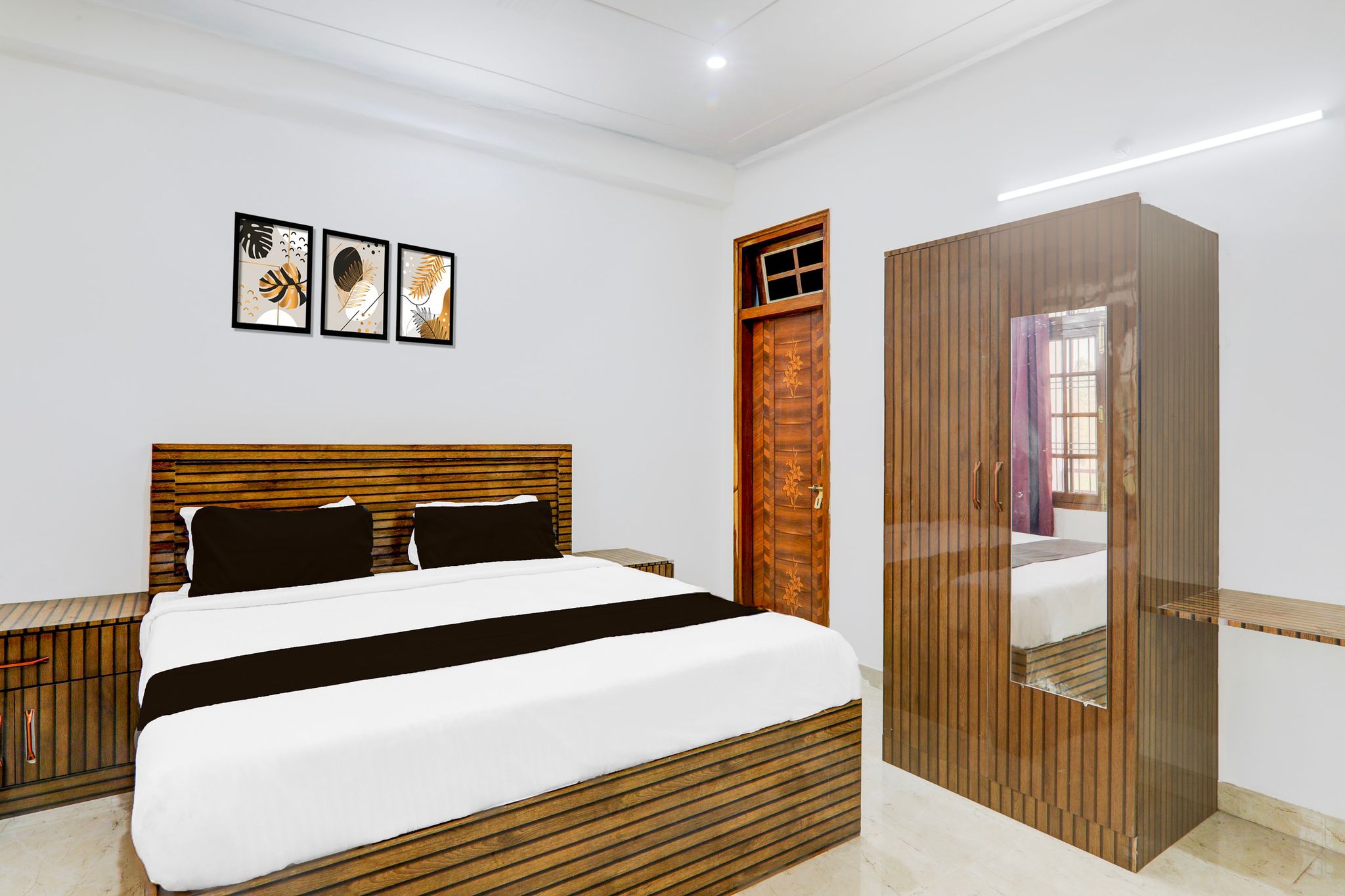 Hotel O by OYO Lotus Stay Inn Classic 4