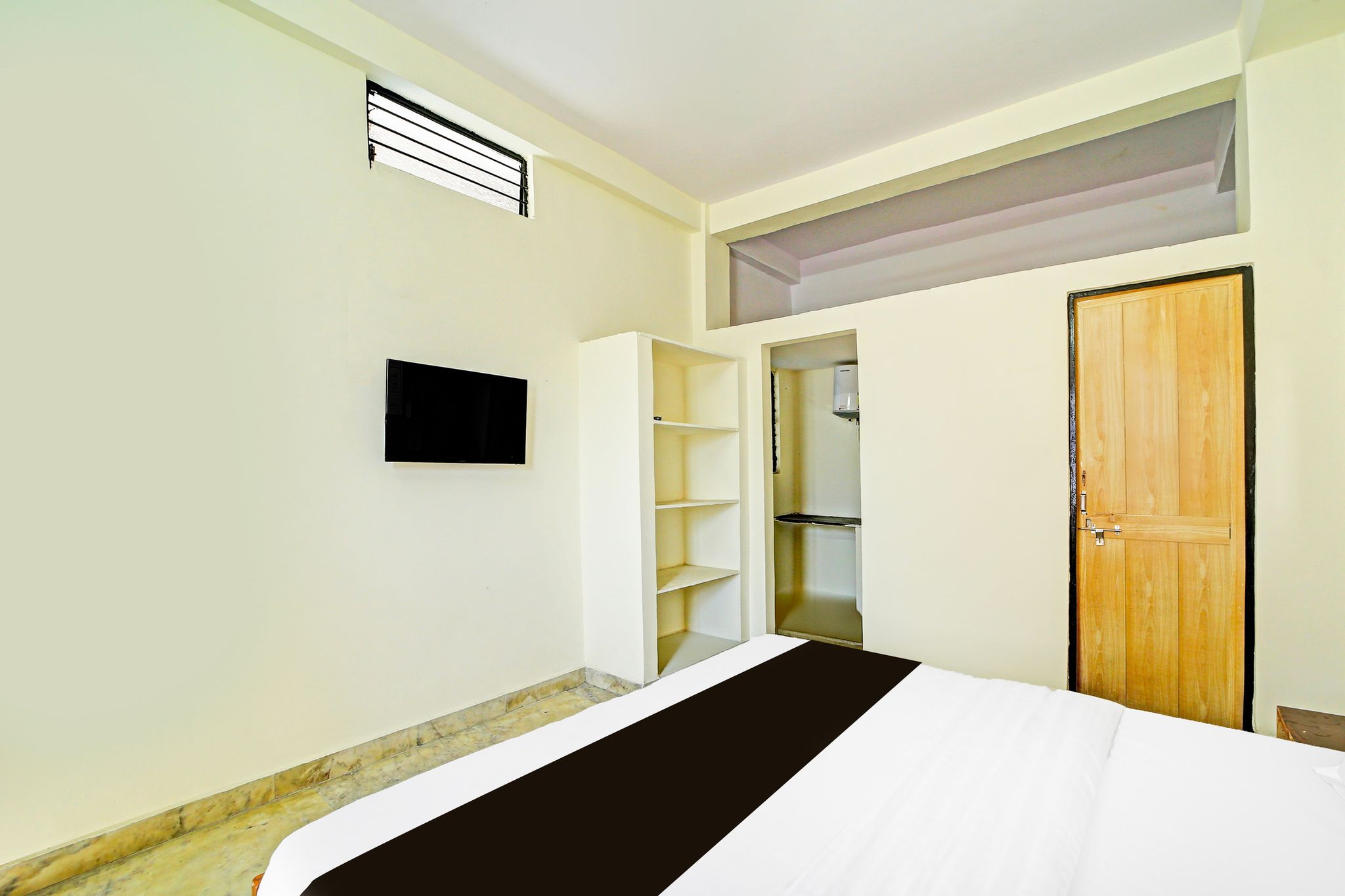 Hotel O by OYO Landmark Classic 8