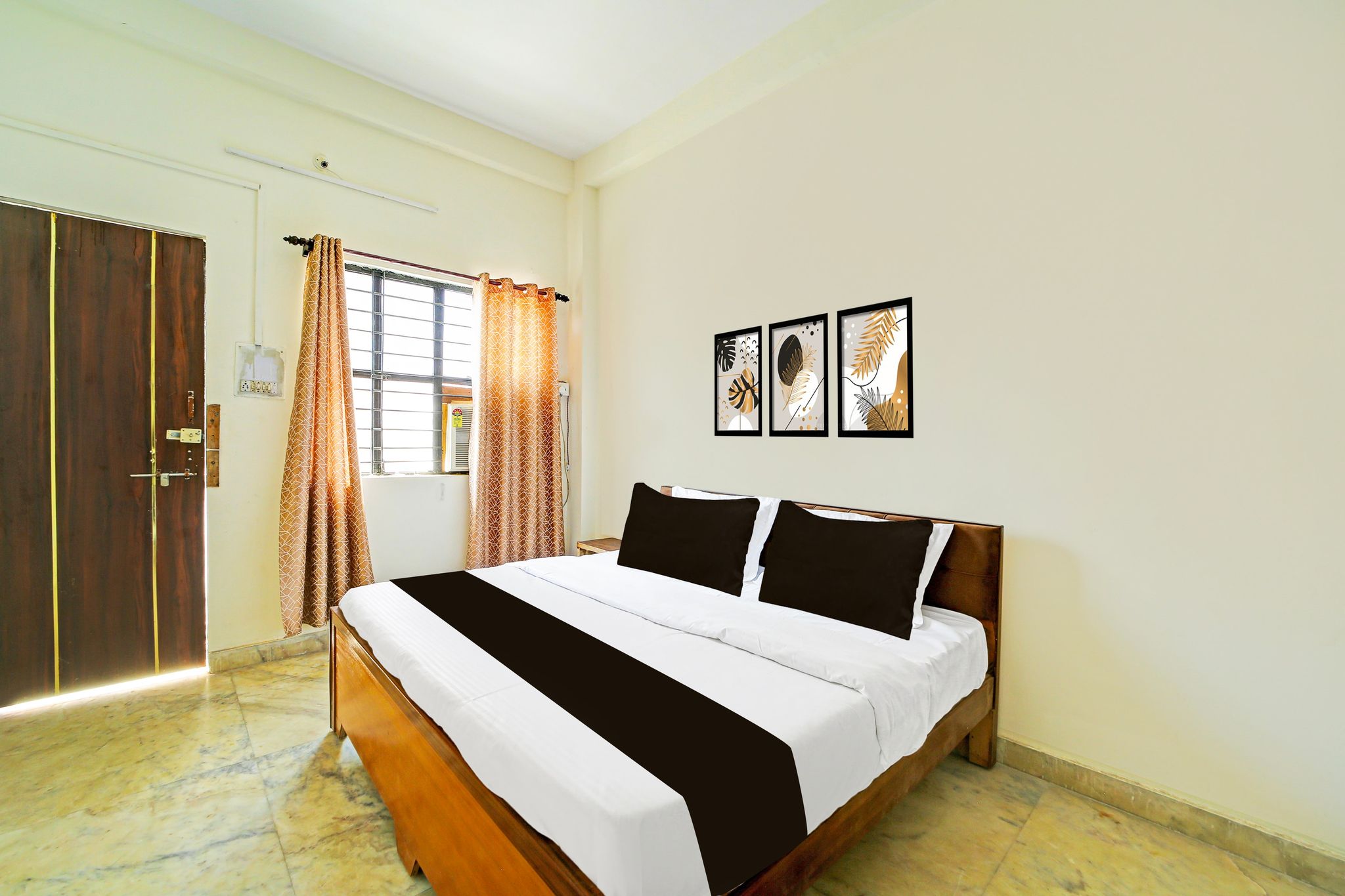 Hotel O by OYO Landmark Classic 5