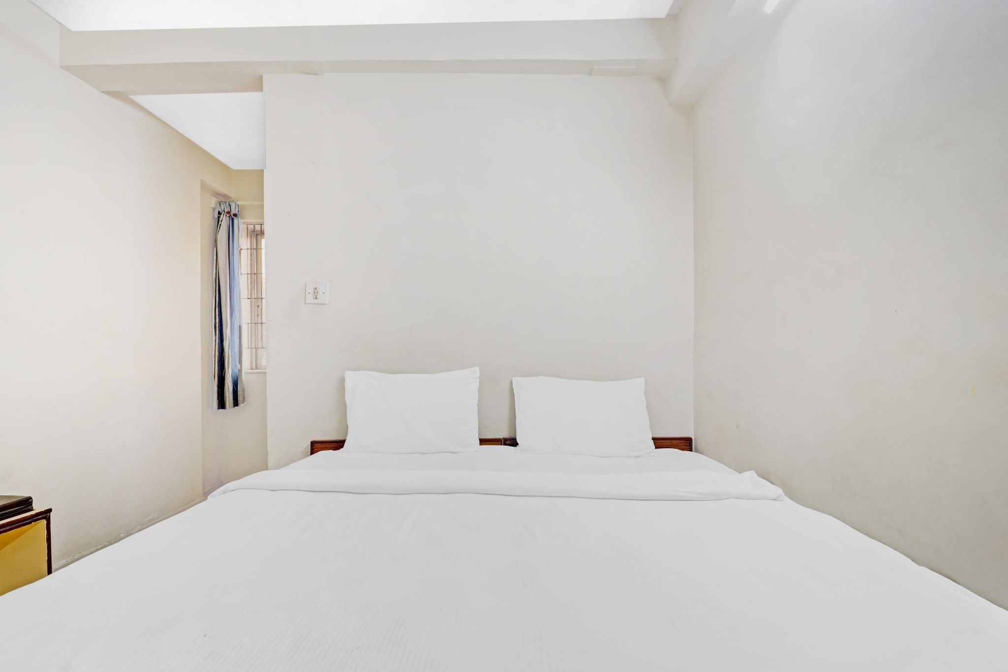 Hotel O by OYO National Deluxe Lodge Classic 37