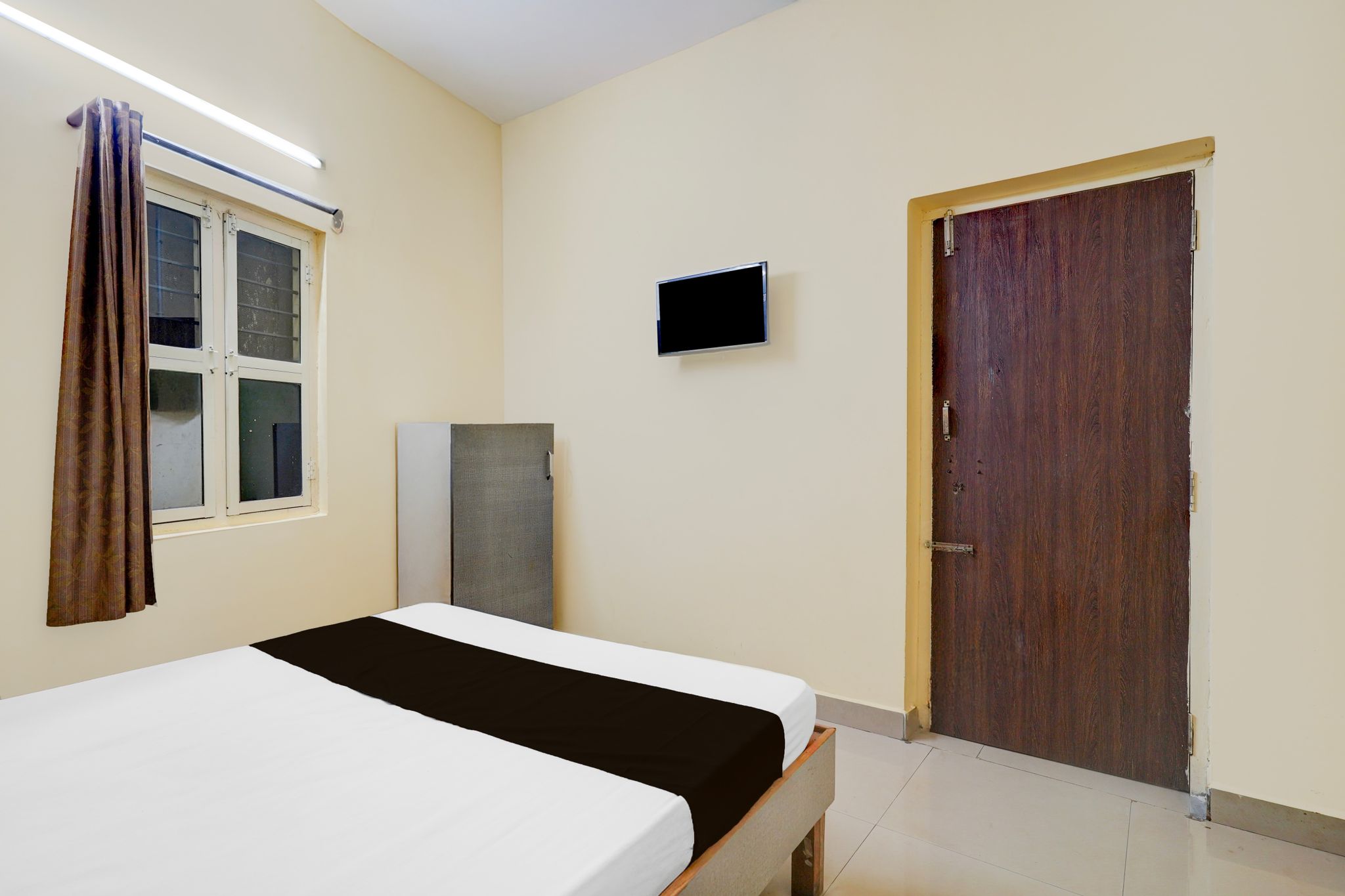 Hotel O Bluestar Classic 13