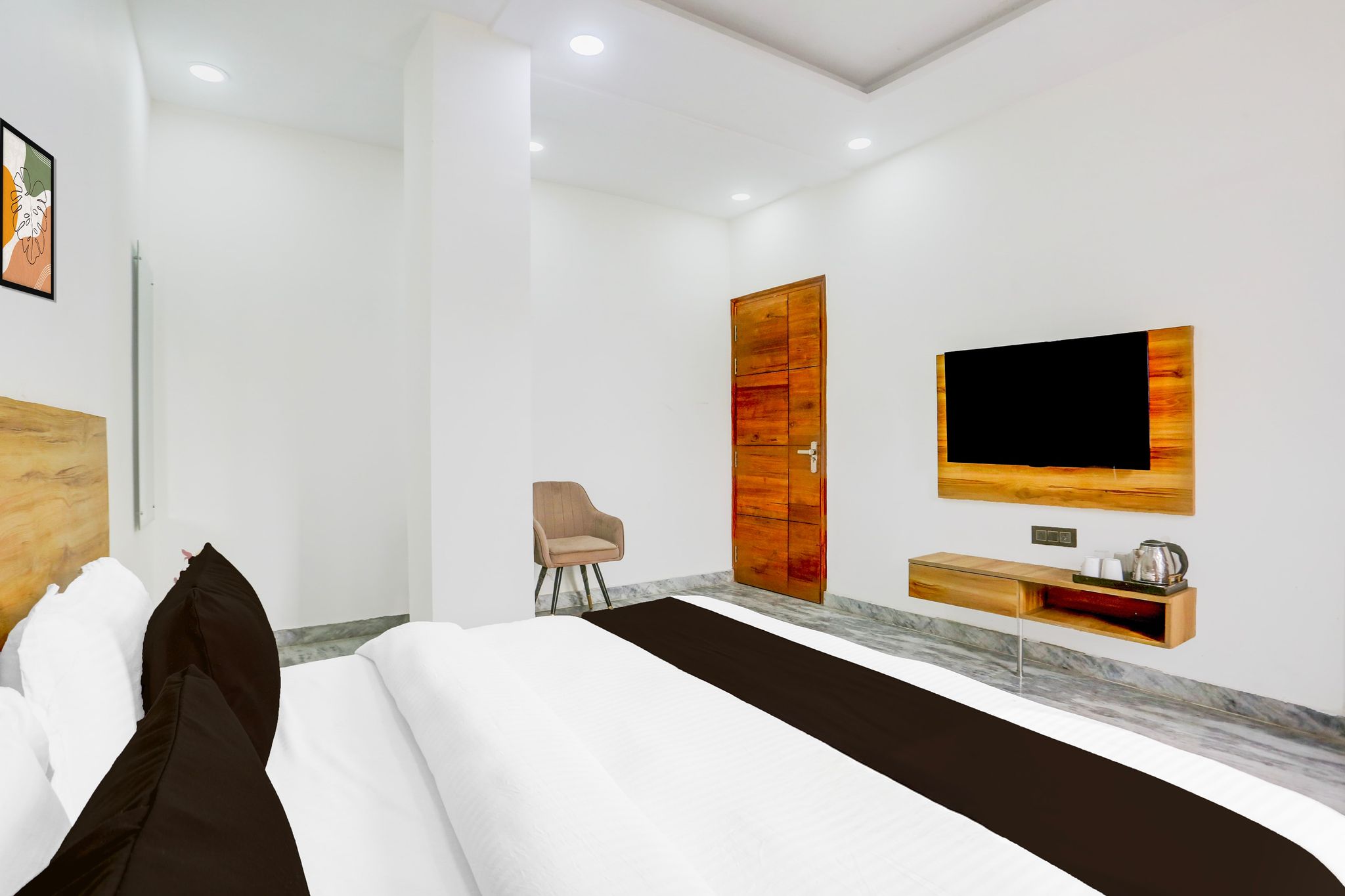 Hotel O The Param continental Classic 14