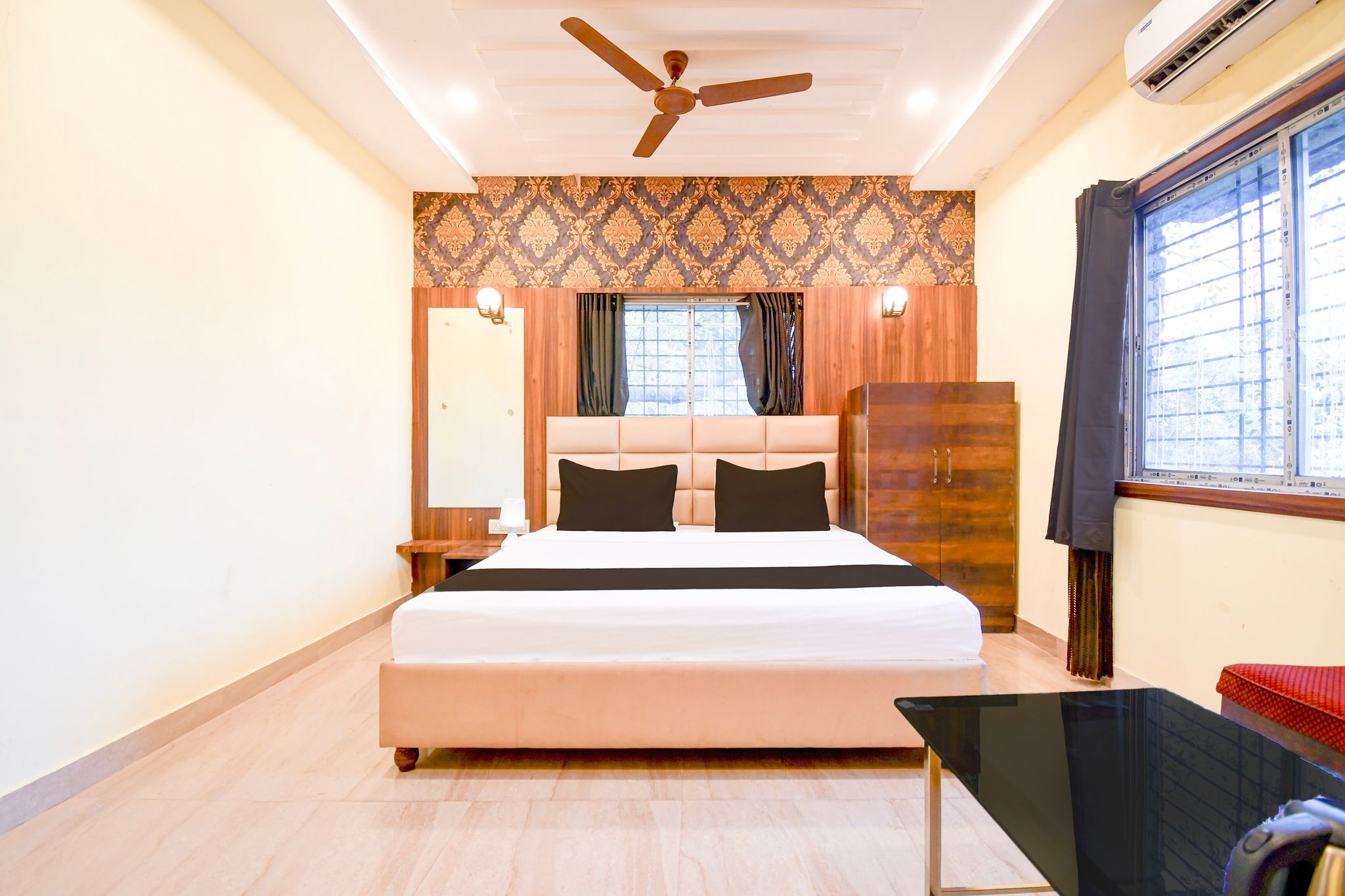 Hotel O by OYO THE WEDDING RINGS Classic 7