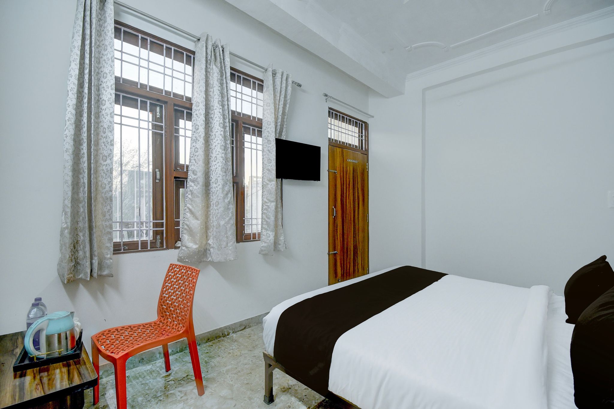 Hotel O Shree Shyaam