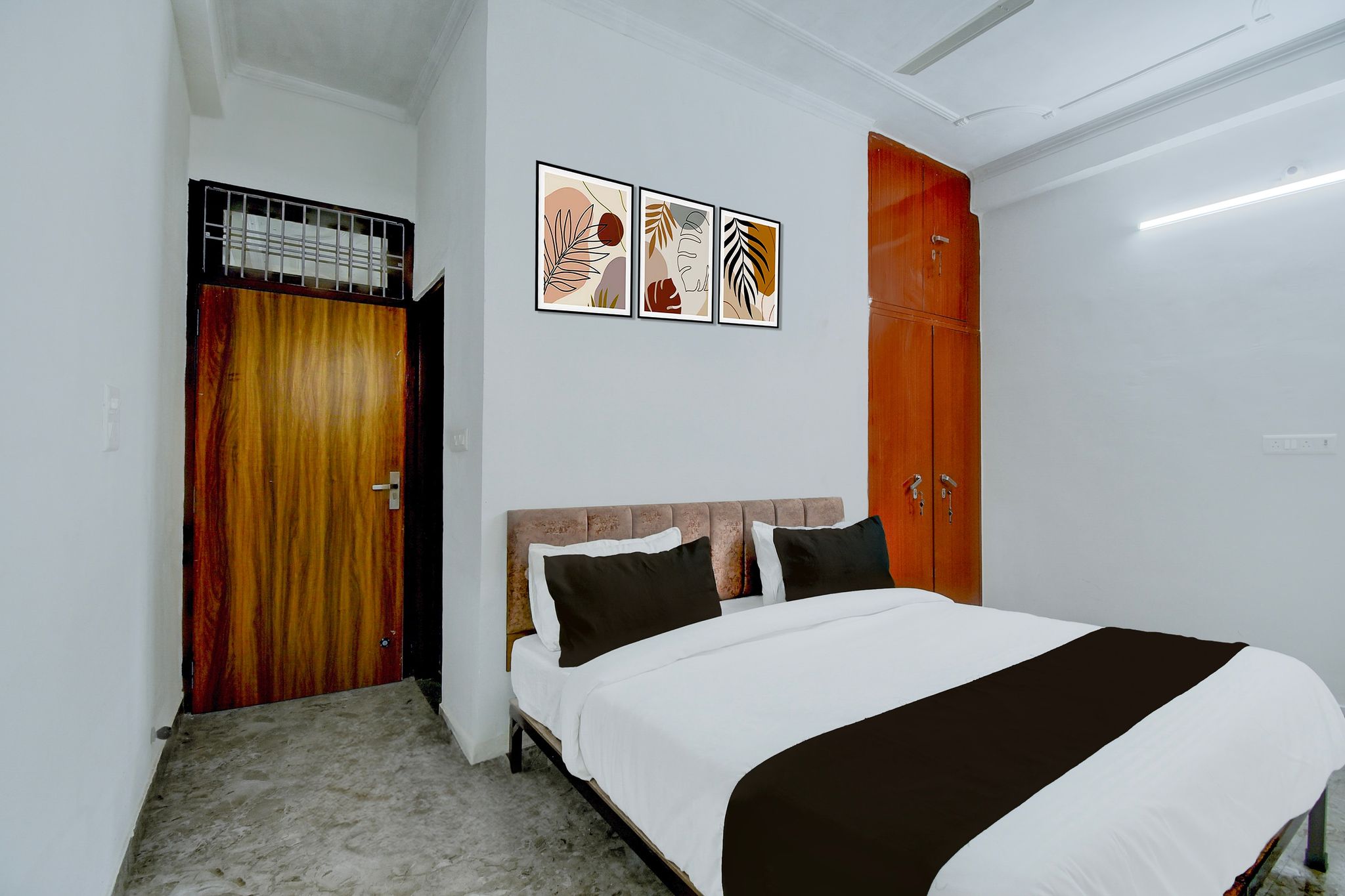 Hotel O Shree Shyaam