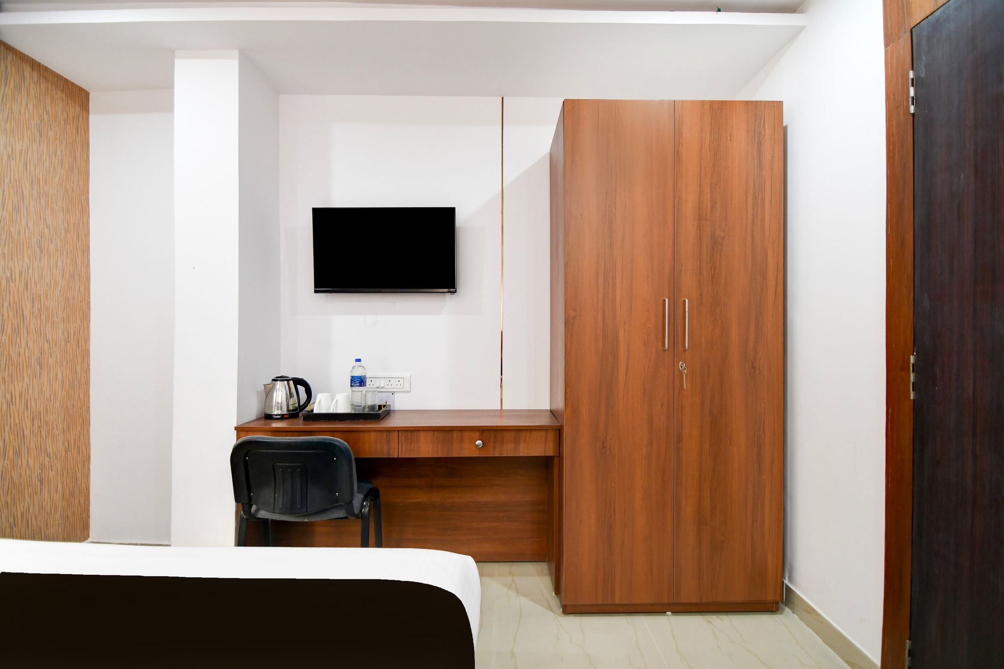 Super Collection O Chinar Park Near Airport Classic 14