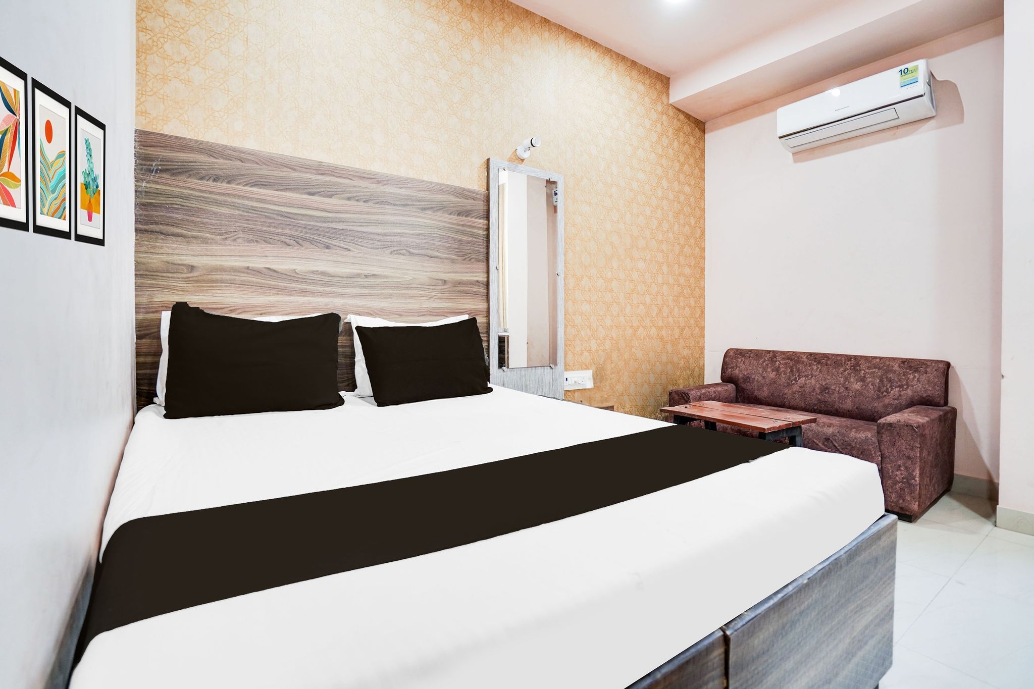 HOTEL O TANISHQ Classic 12