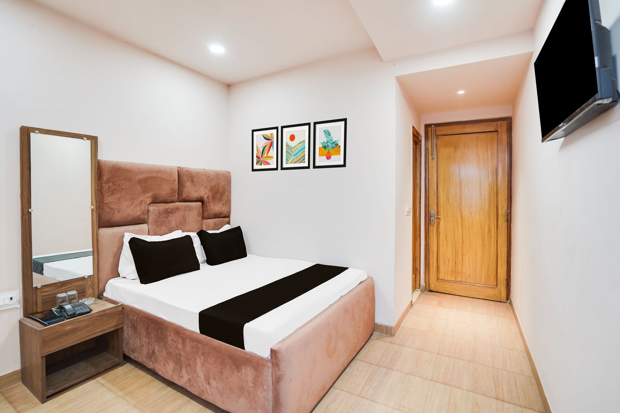 HOTEL O TANISHQ Classic 6