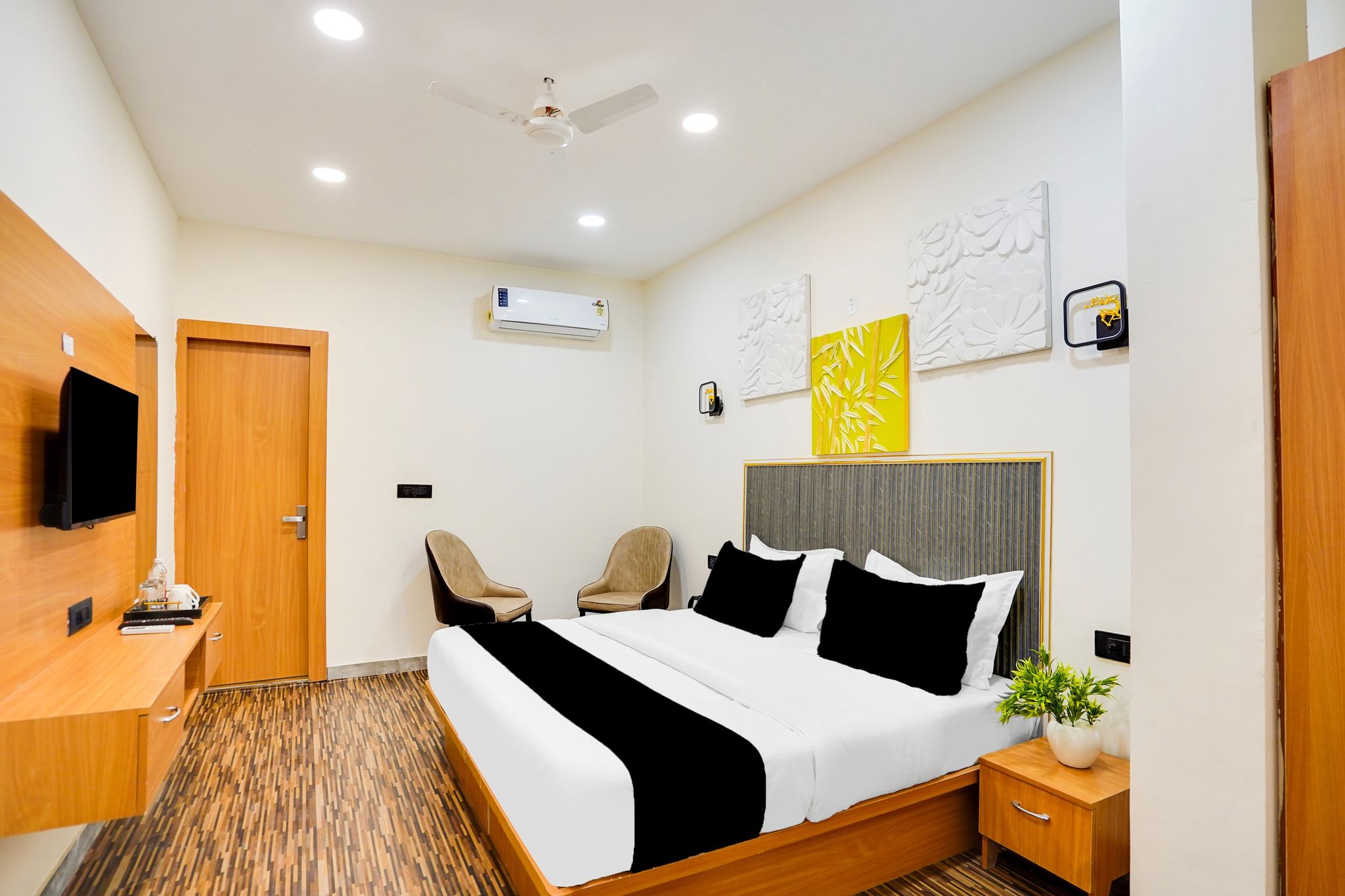 Hotel O by OYO Indriya Classic 10