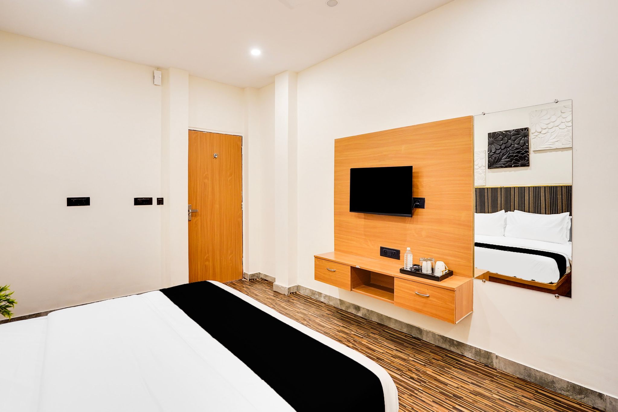 Hotel O by OYO Indriya Classic 3