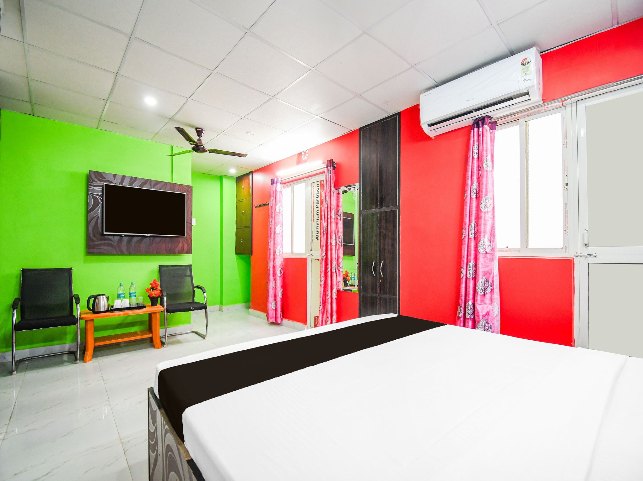 Super Hotel O Pink City & Banquet Hall