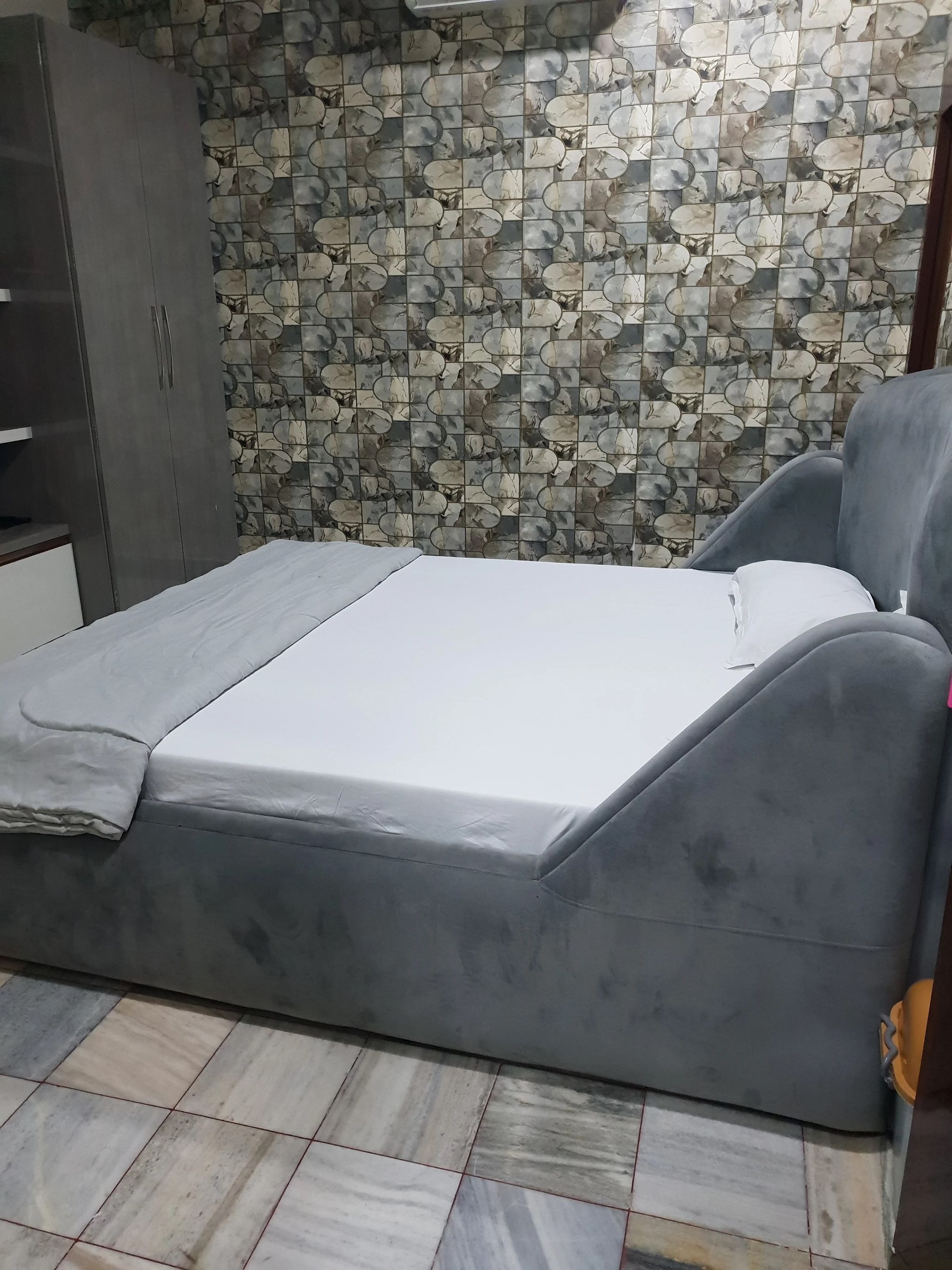 Red Rose Inn Luxury Sweet Room 3