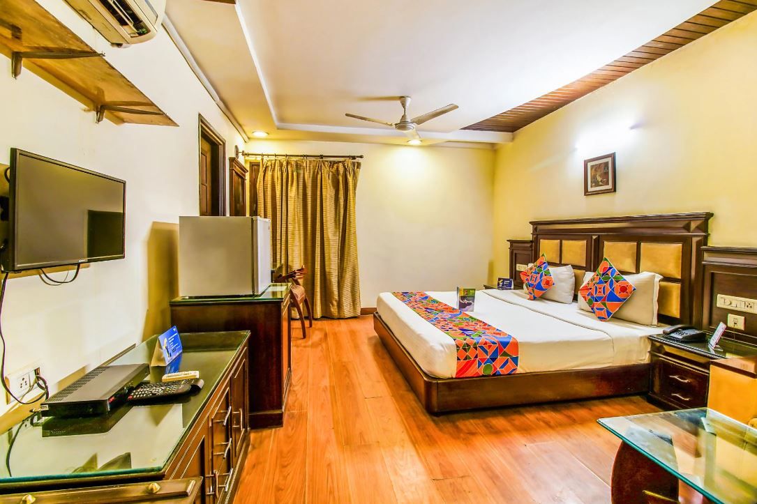 Hotel Stay Residency- Greater Kailash Deluxe Room
