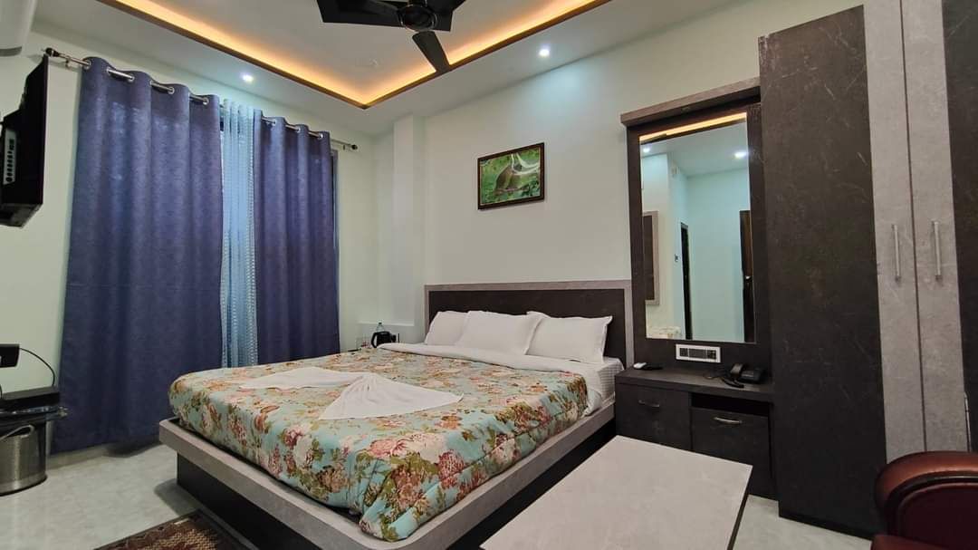 Luxury Triple Room