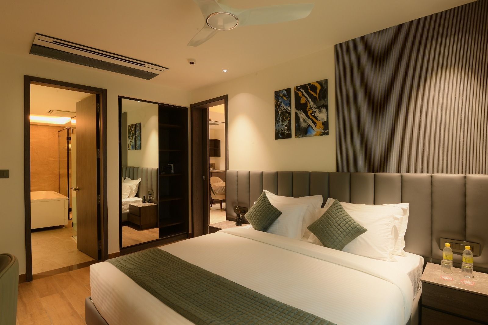 Club Room (Two Way Airport Transfer)