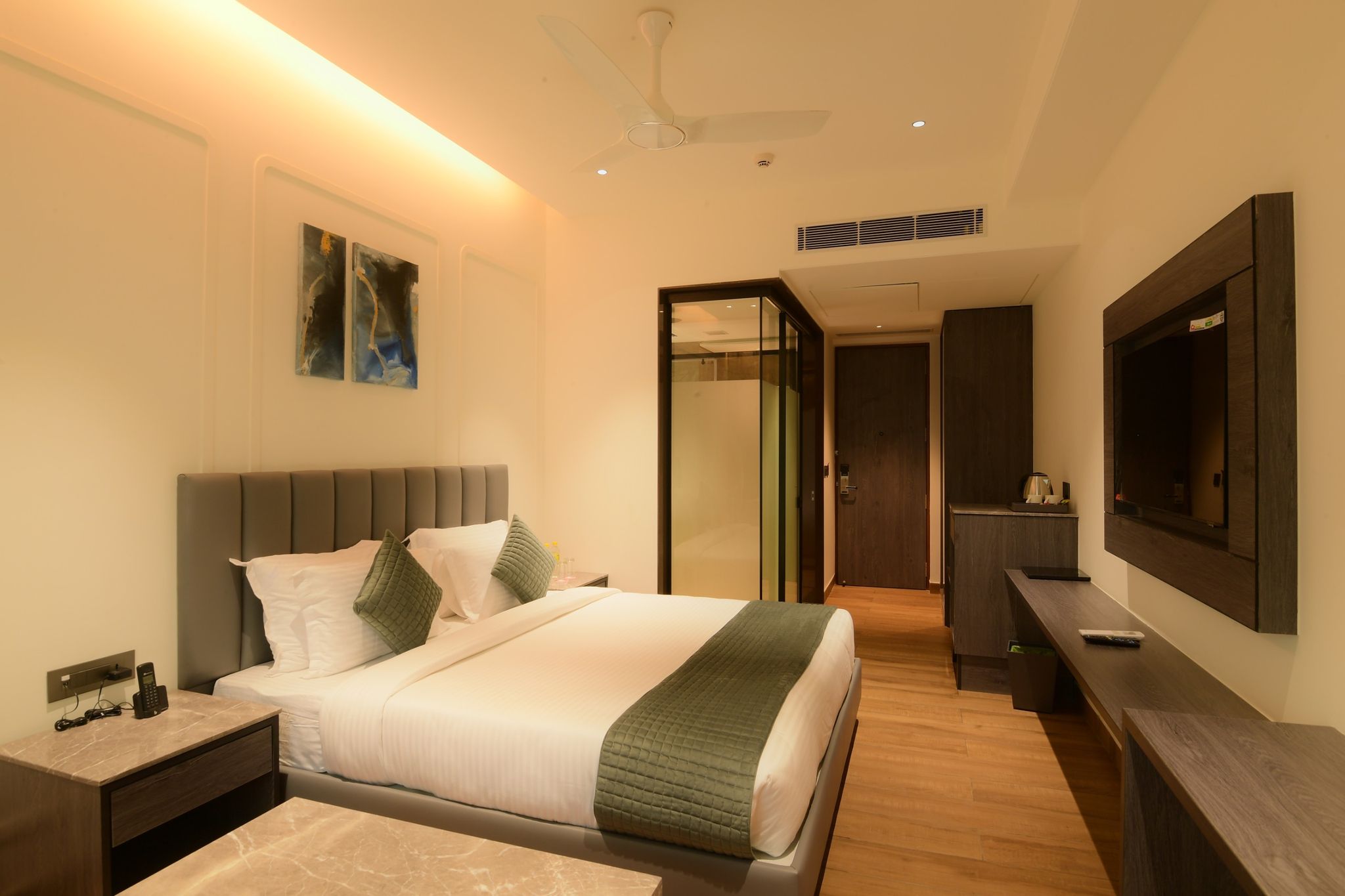 Club Room (Two Way Airport Transfer)