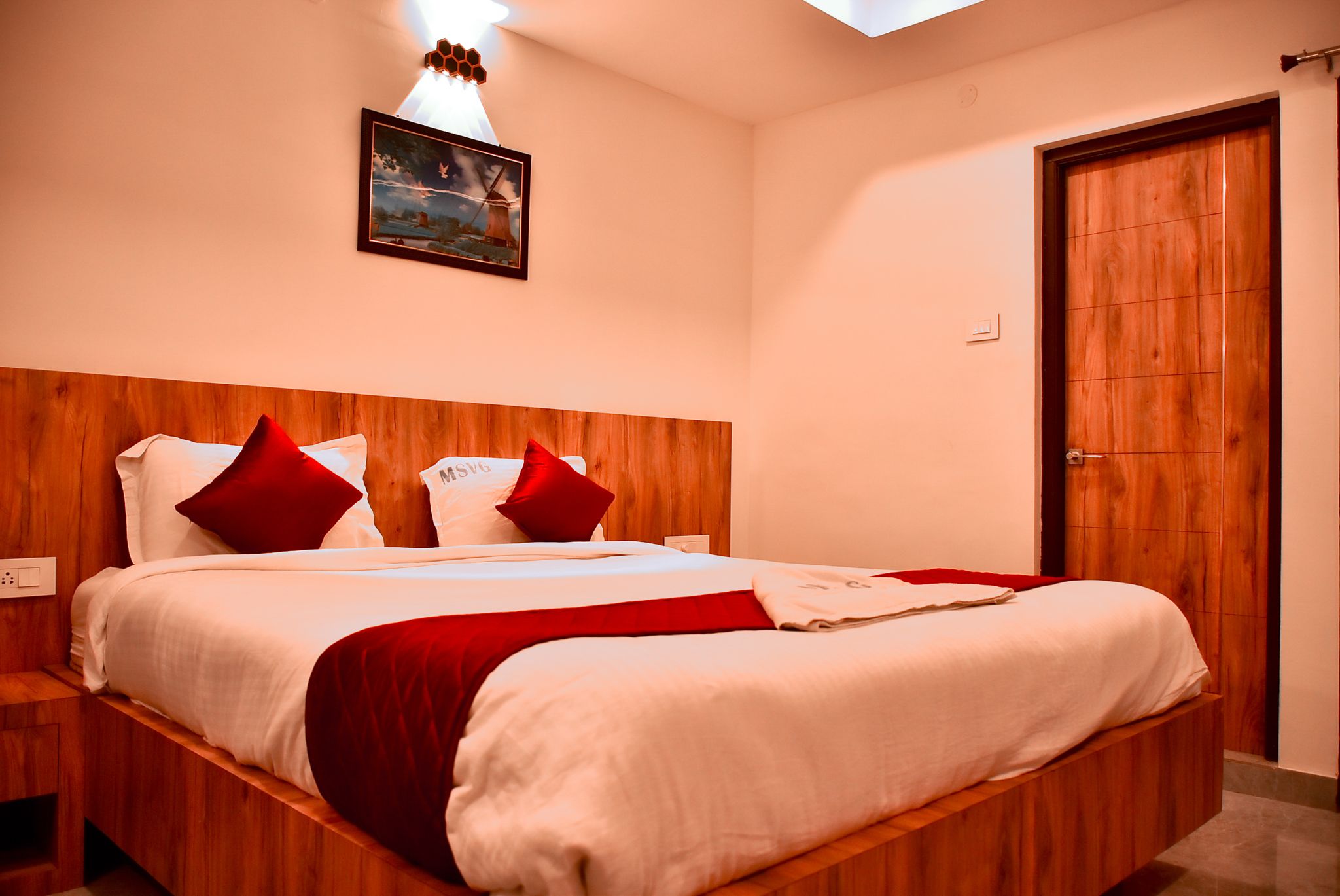 Hotel MSVG Residency DELUXE 5