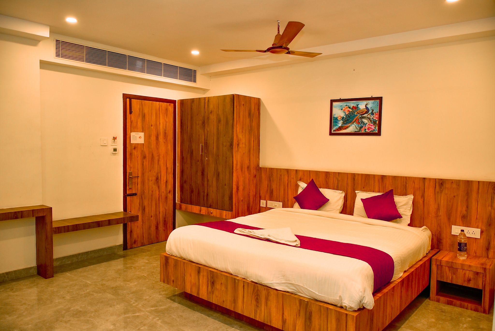 Hotel MSVG Residency DELUXE 13