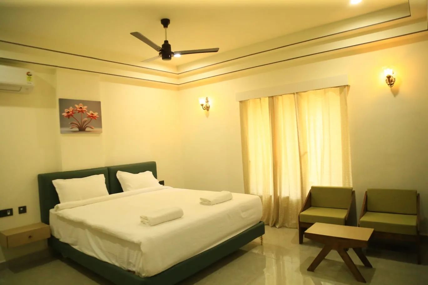 Saffron Stay Superior AC room 2