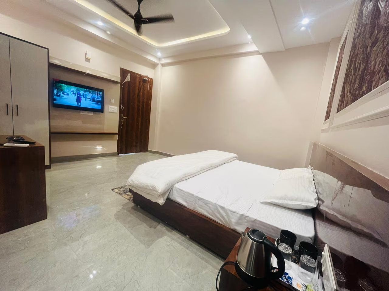 RAM ANANDAM INN Superior Room 3