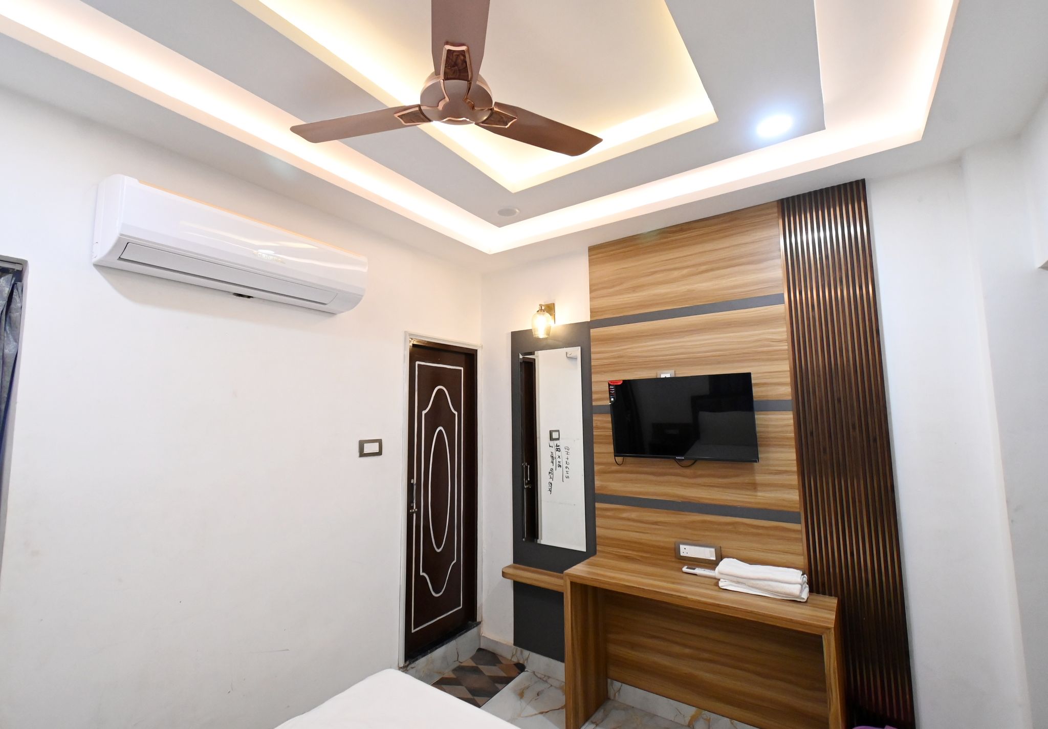Namah Inn Deluxe Room 20