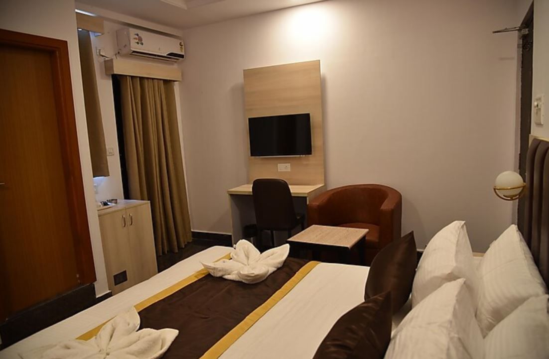 Clarissa Resort Super Deluxe Room 3