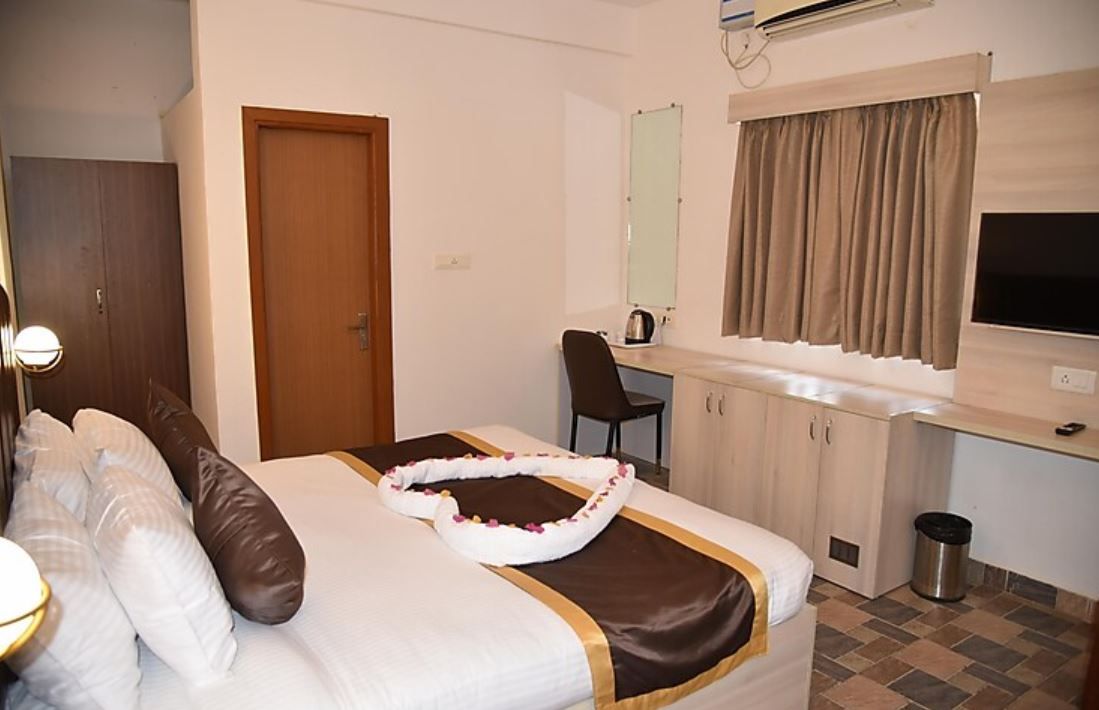 Clarissa Resort Deluxe Room 3