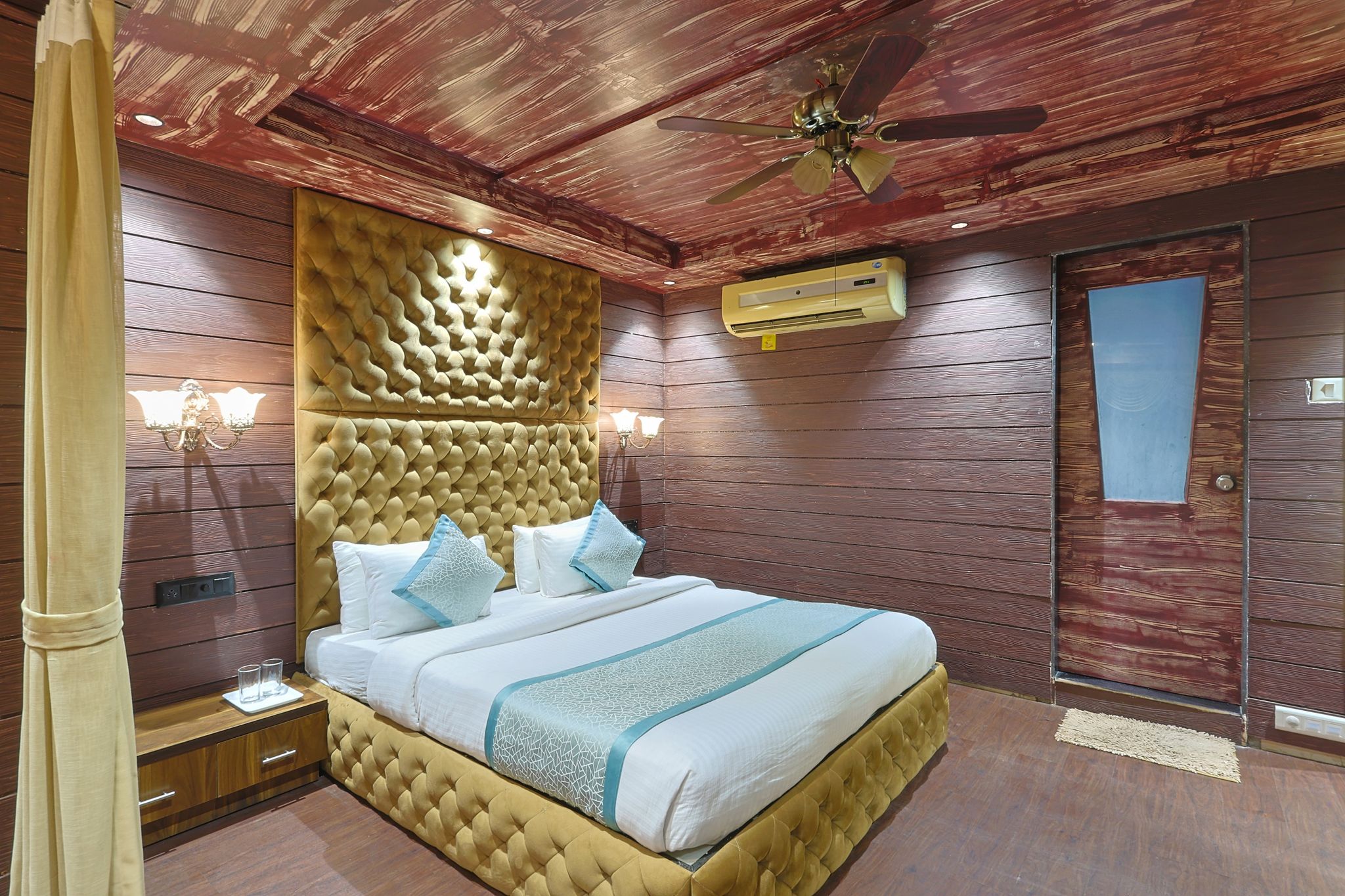Suite Room