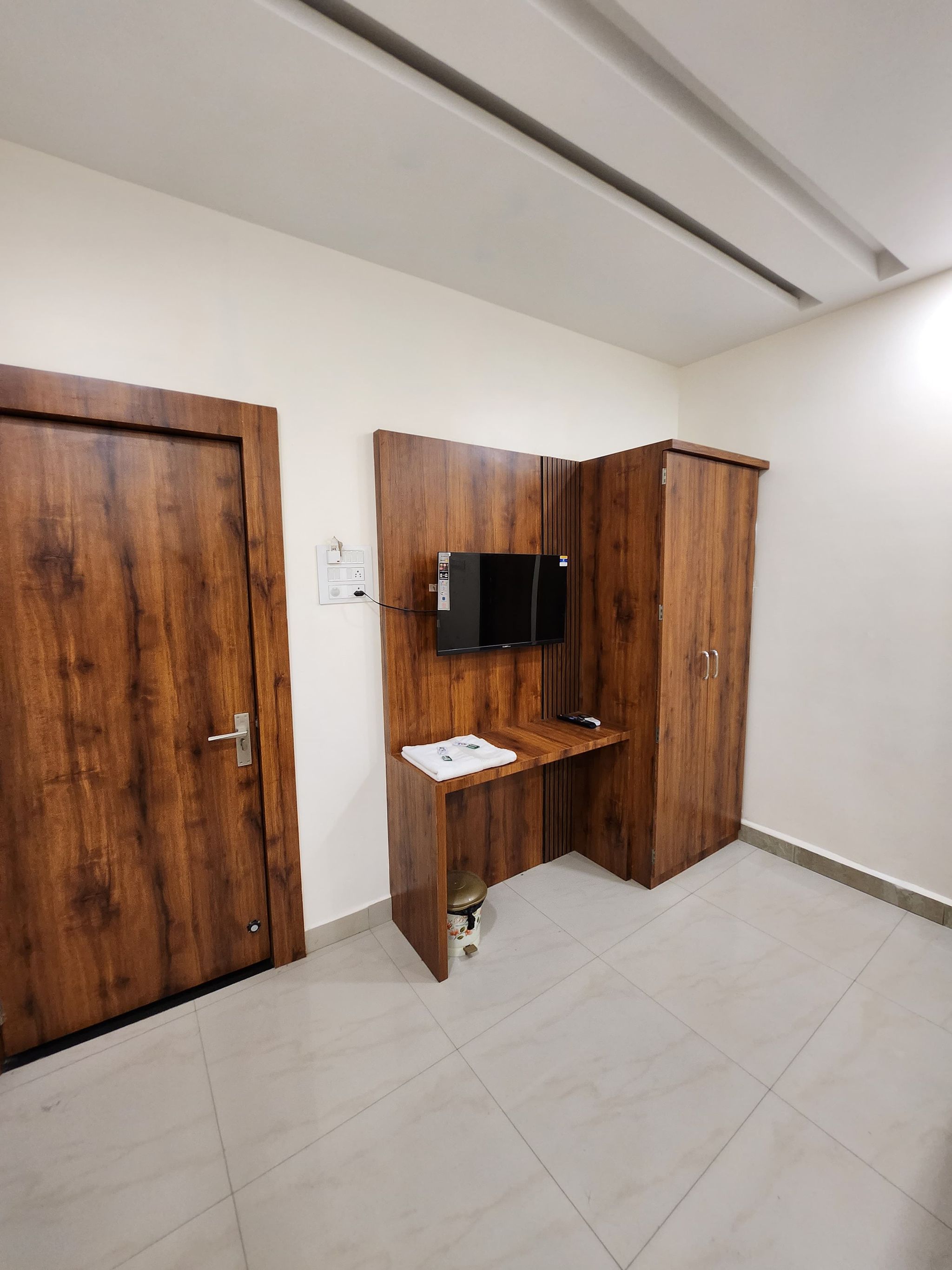 Hotel Anantshree LUXURY ROOM non ac 6