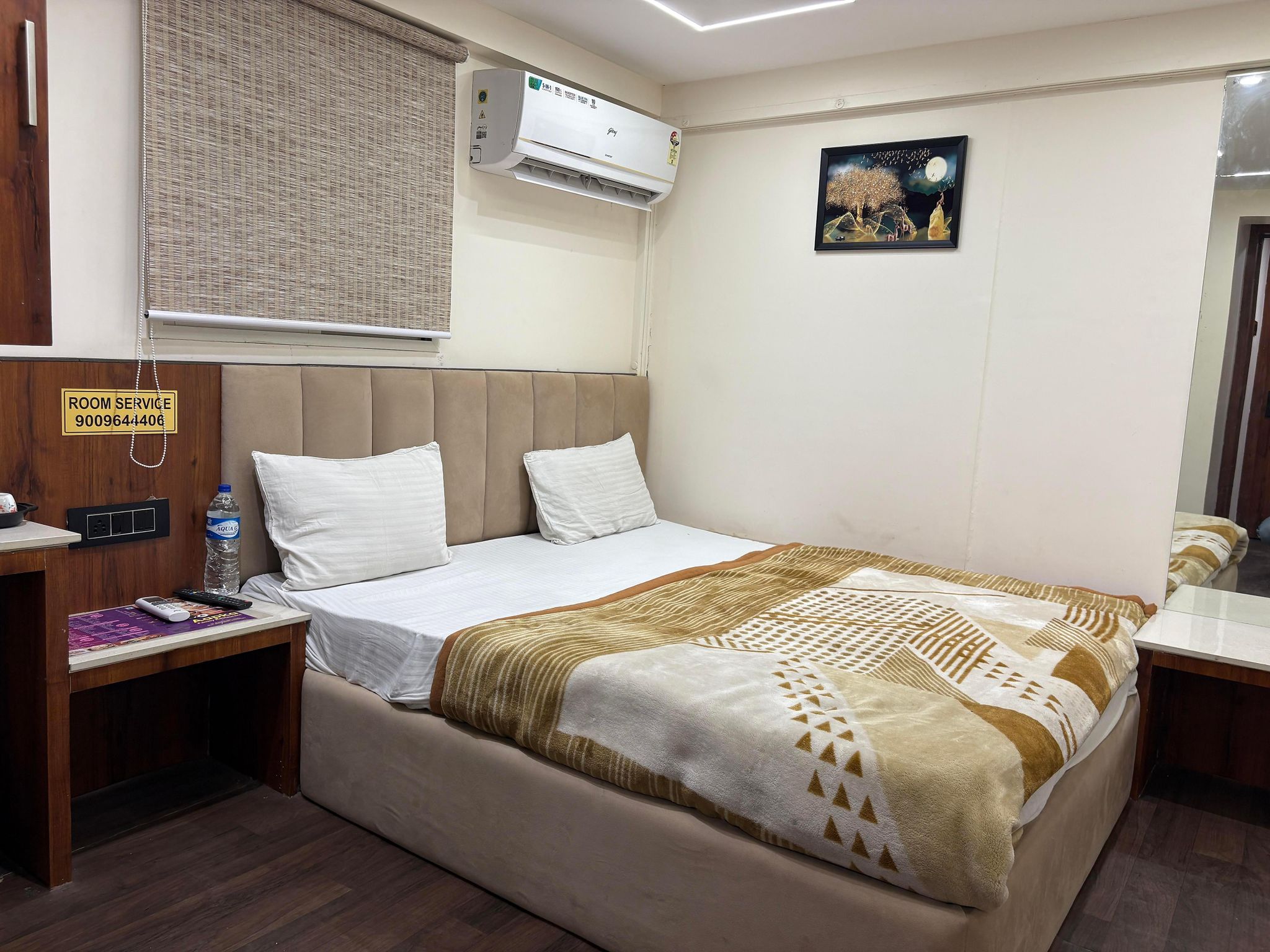 Hotel Anantshree LUXURY ROOM non ac 3