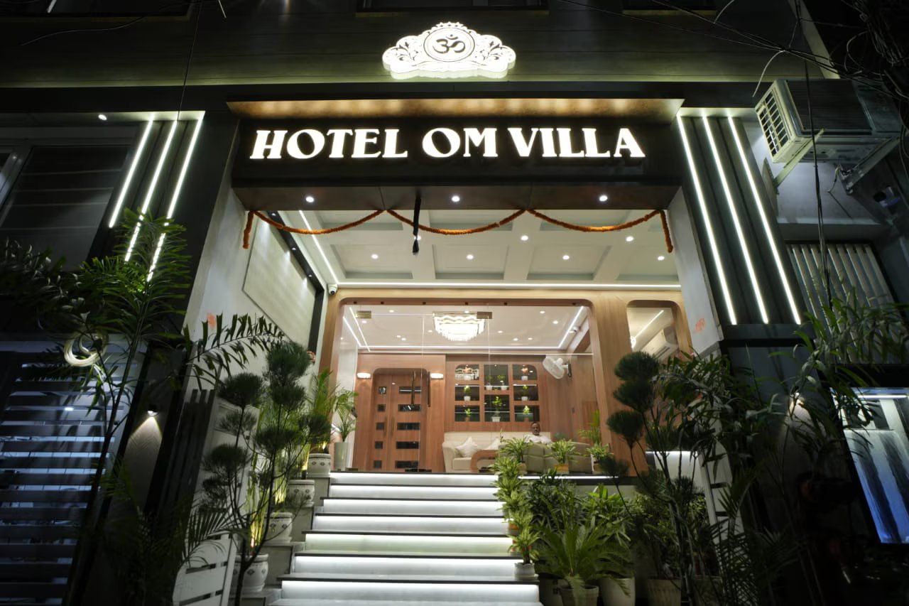 Hotel Exterior