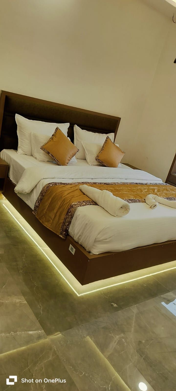  Jungle Safari by K3 Club And Resort Suite Room 5