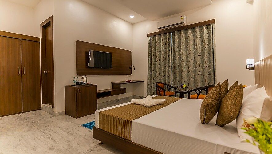 Haveli Suite with Jharokha