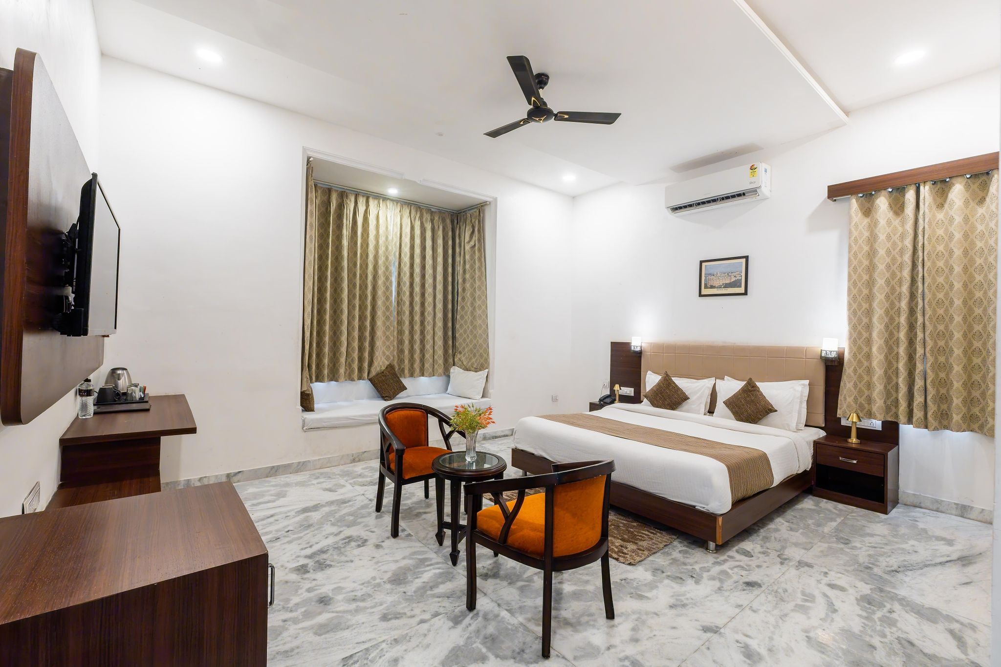 Haveli Suite with Jharokha