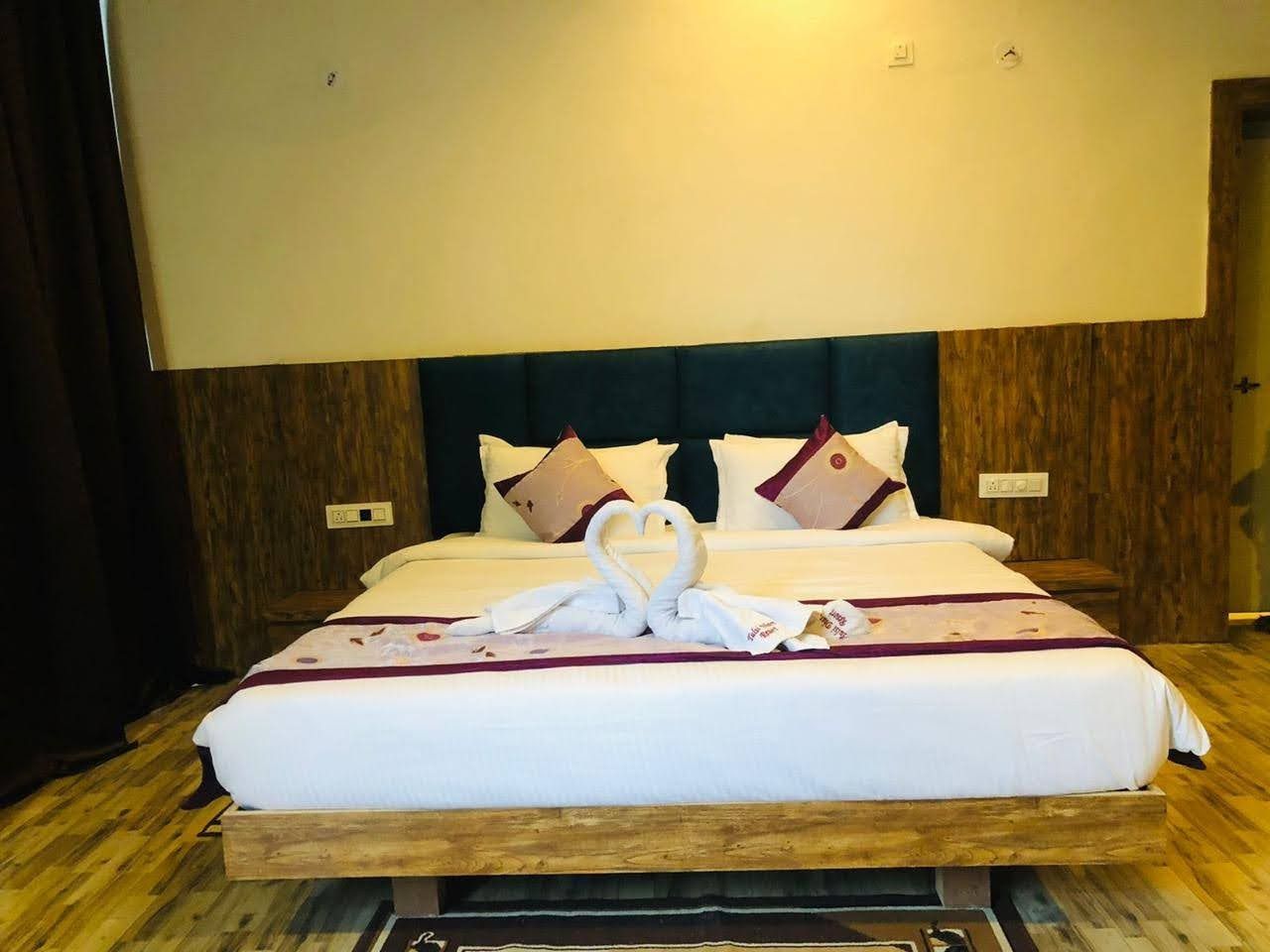 VILLA ROOM WITH SEPARATE SWIMMING POOL